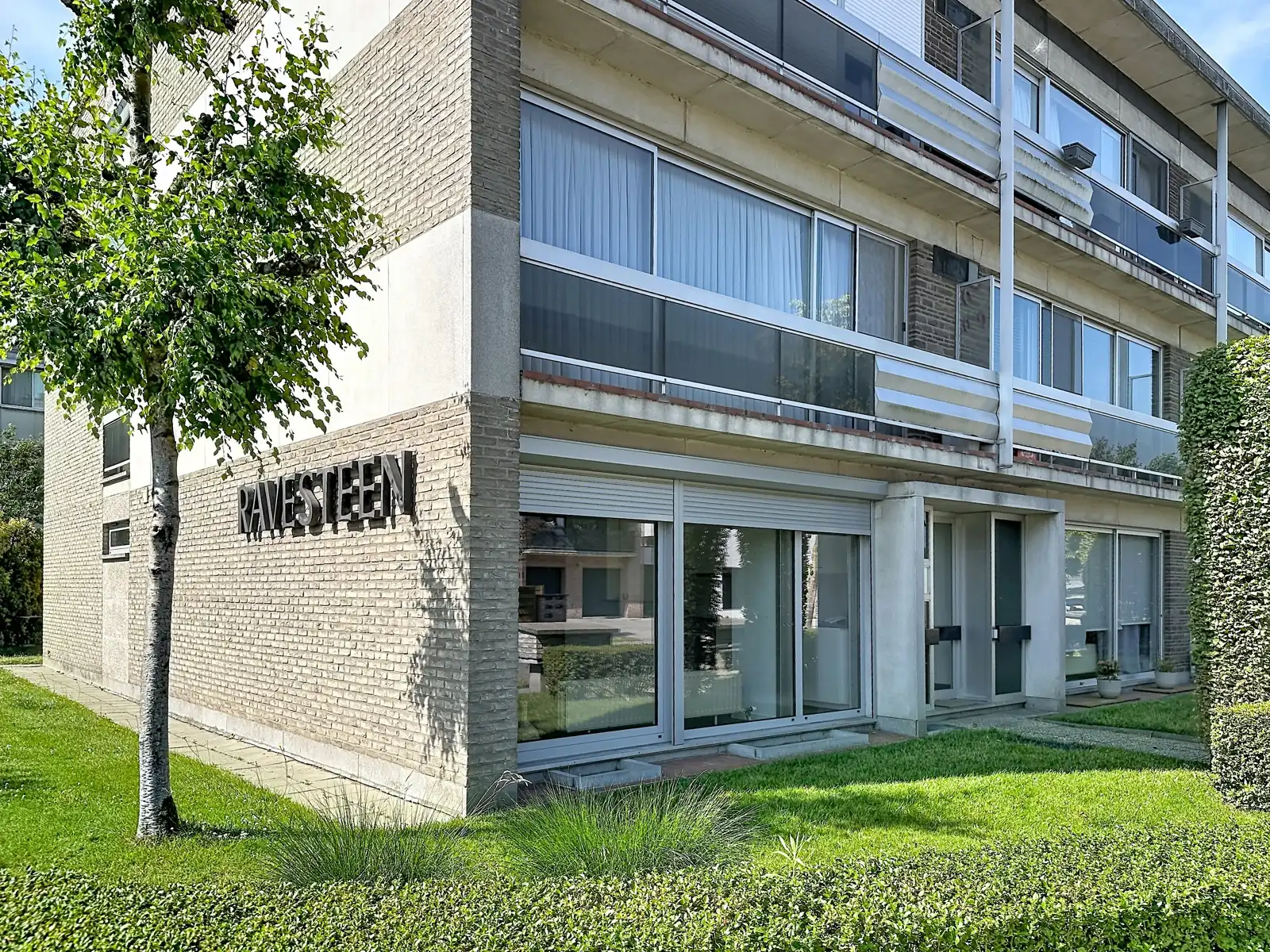 Gelijkvloers hoekappartement met mogelijkheid tot garagebox foto 5