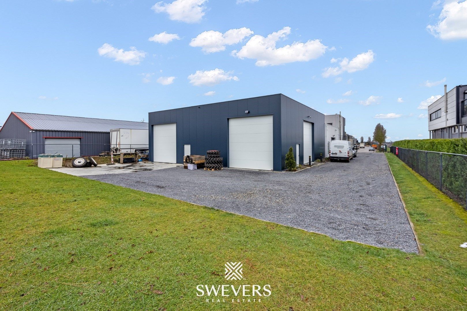 Industrieel pand met loods, toonzaal en woongedeelte in Gingelom foto 34