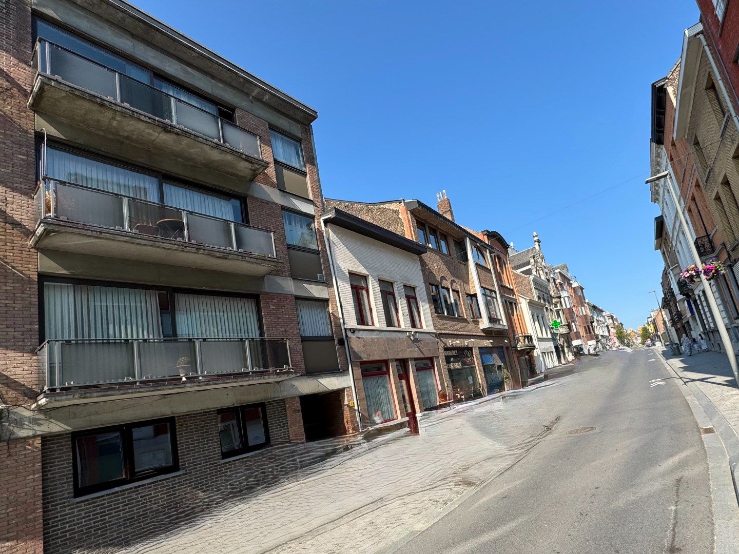 Te koop: Gelijkvloers appartement met tuin en parkeerplek x 2 foto 25