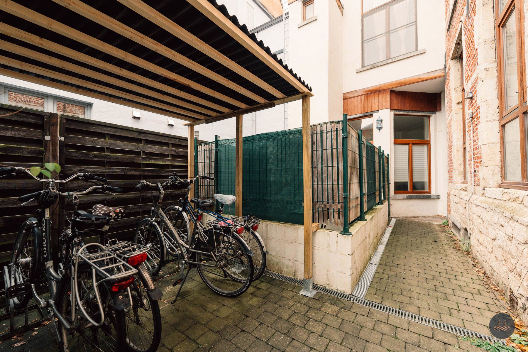 Karaktervol, energiezuinig en gerenoveerd appartement foto 13