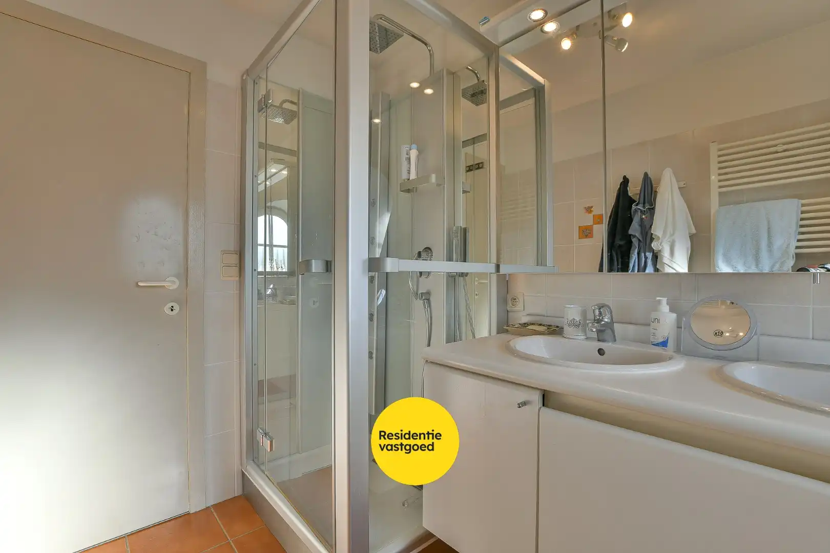 Exclusieve hoekwoning met zeezicht op topligging in de Concessie van De Haan, op 20 m van de zeedijk! foto 24