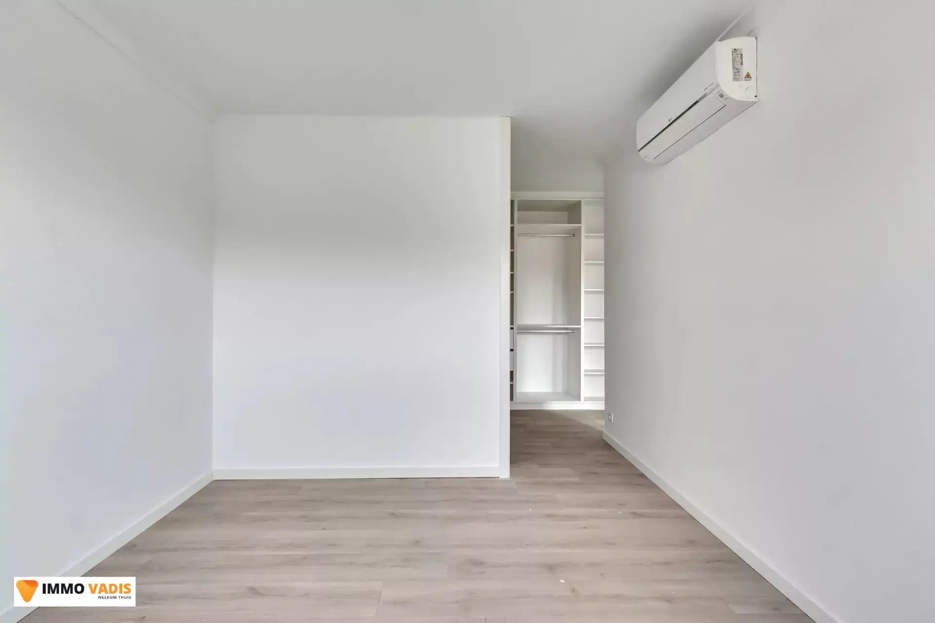 Energiezuinig appartement met terras, garage en 2 autostaanplaatsen in Bilzen foto 8