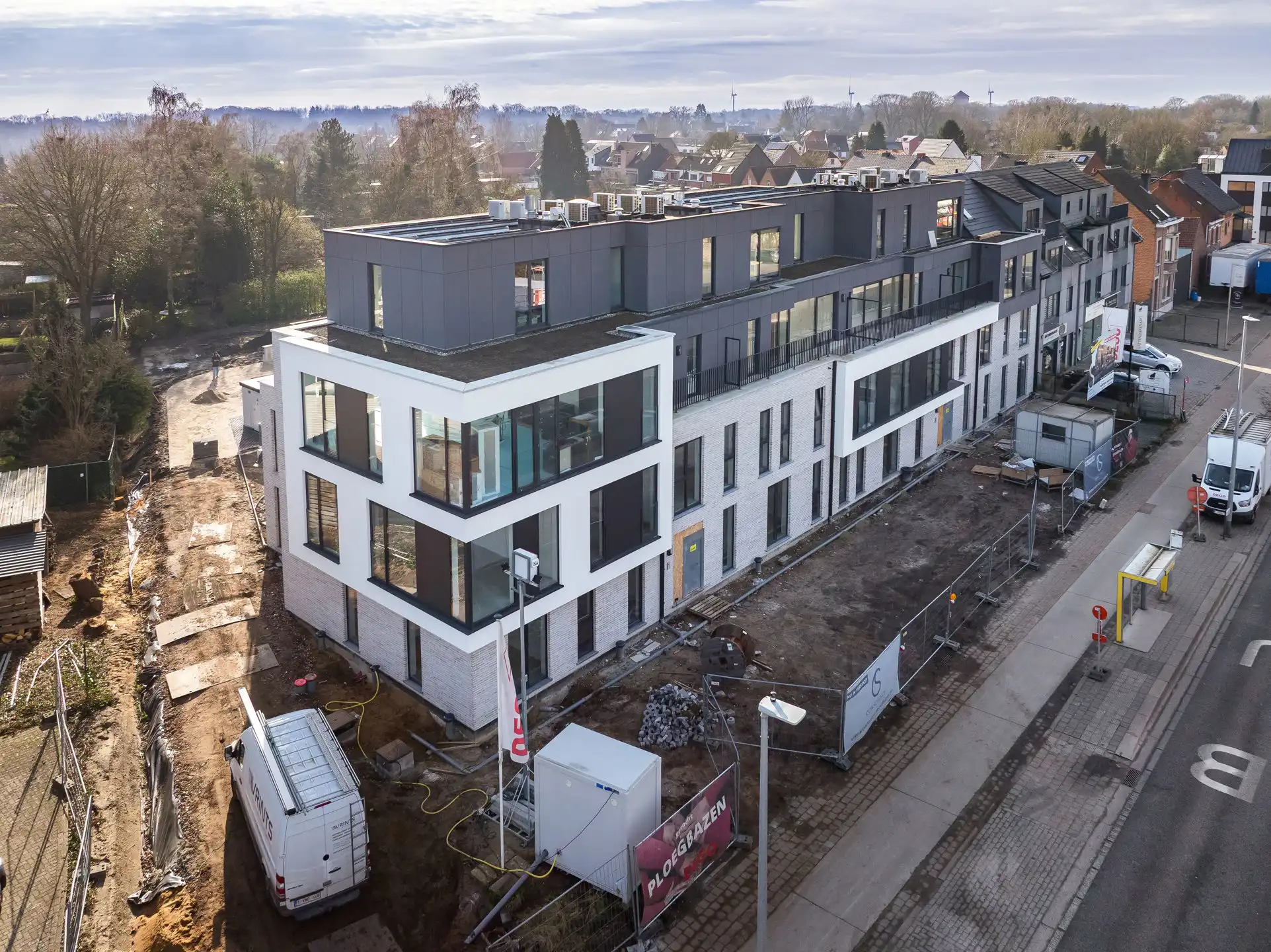 Gelijkvloers appartement met 2 slaapkamers foto 3