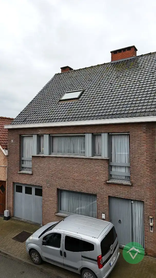 Woning met garage in centrum van Koekelare foto 30
