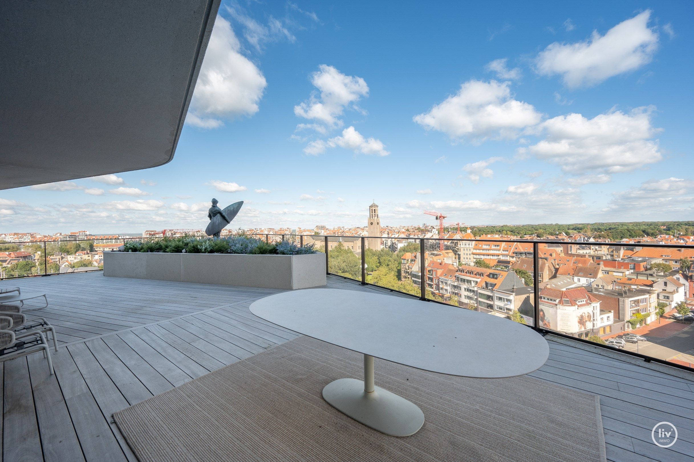 Luxueus , dubbel appartement (208 m2) met magnifieke zichten gelegen in residentie 'the tower' in Duinenwater.  foto 36