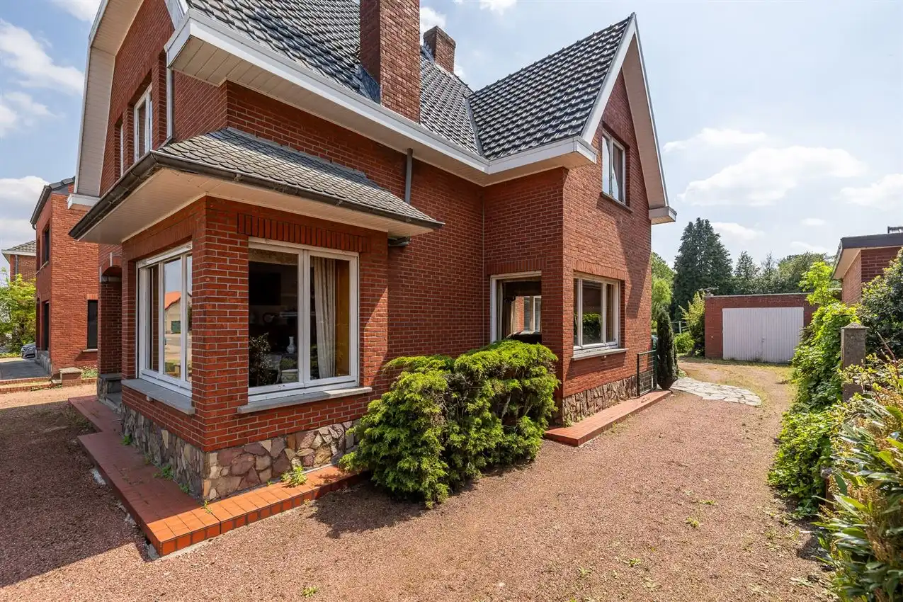 Rust achteraan, bereikbaarheid vooraan. Wonen met potentieel op een uitzonderlijke ligging. foto 32