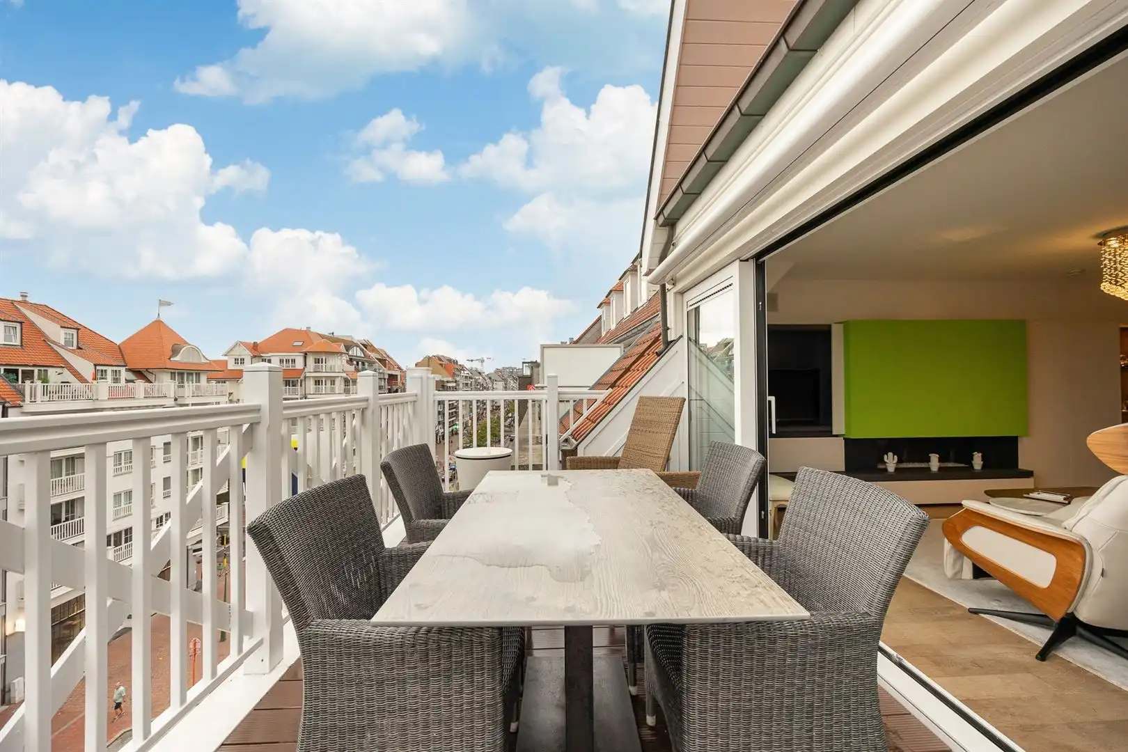 Ruim wonen in hartje Knokke foto 11