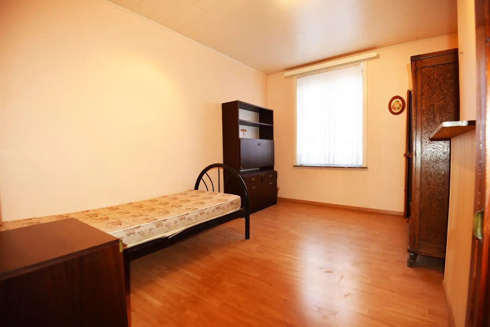 Rijwoning met 3 slpks te centrum Eeklo foto 10