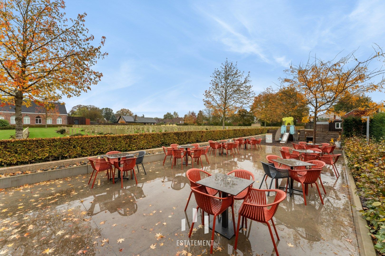 Vlamertinge: Instapklaar, modern uitgerust handelspand op unieke, historische toplocatie! foto 14