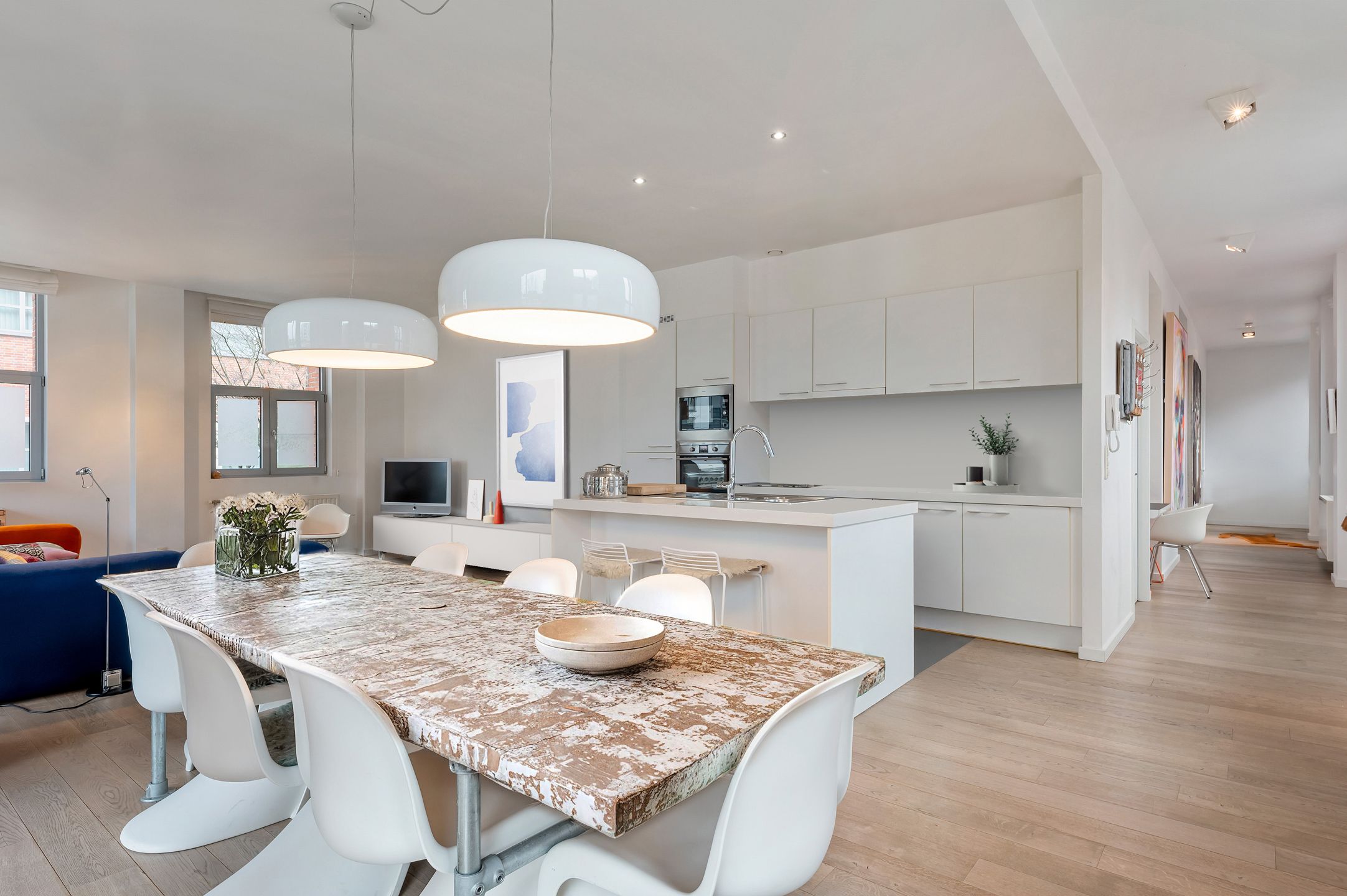 Karakteristiek loft appartement van 150m² aan de Jachthaven! foto {{pictureIndex}}