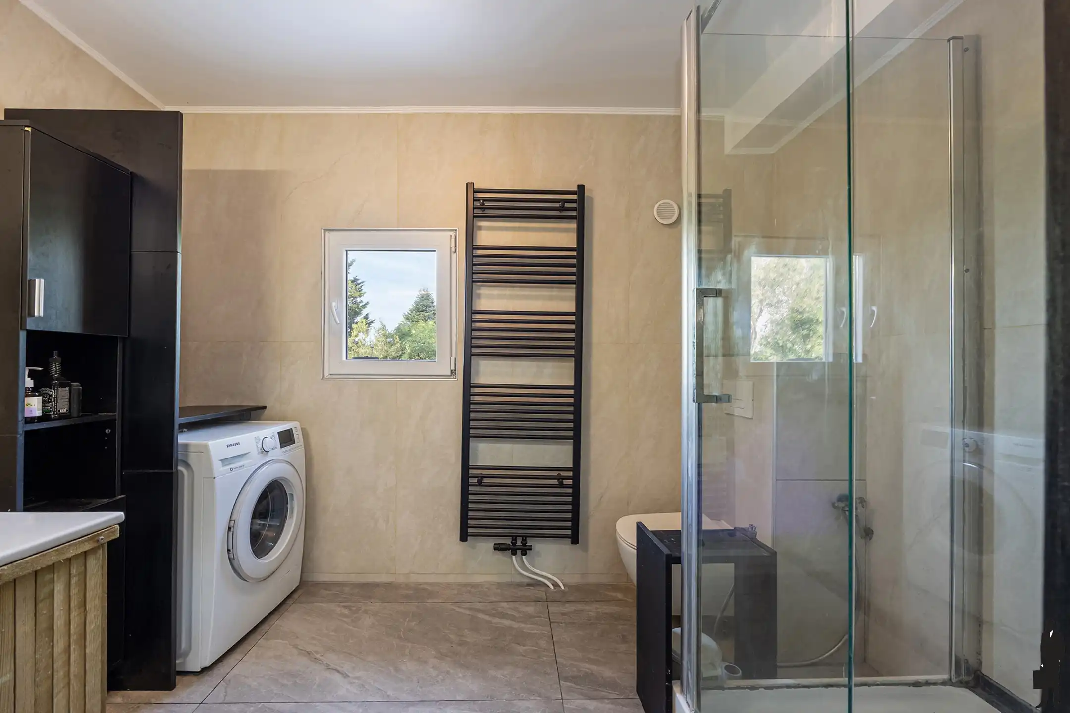 Gerenoveerde woning met garage & zonnige tuin in Steendorp foto 6