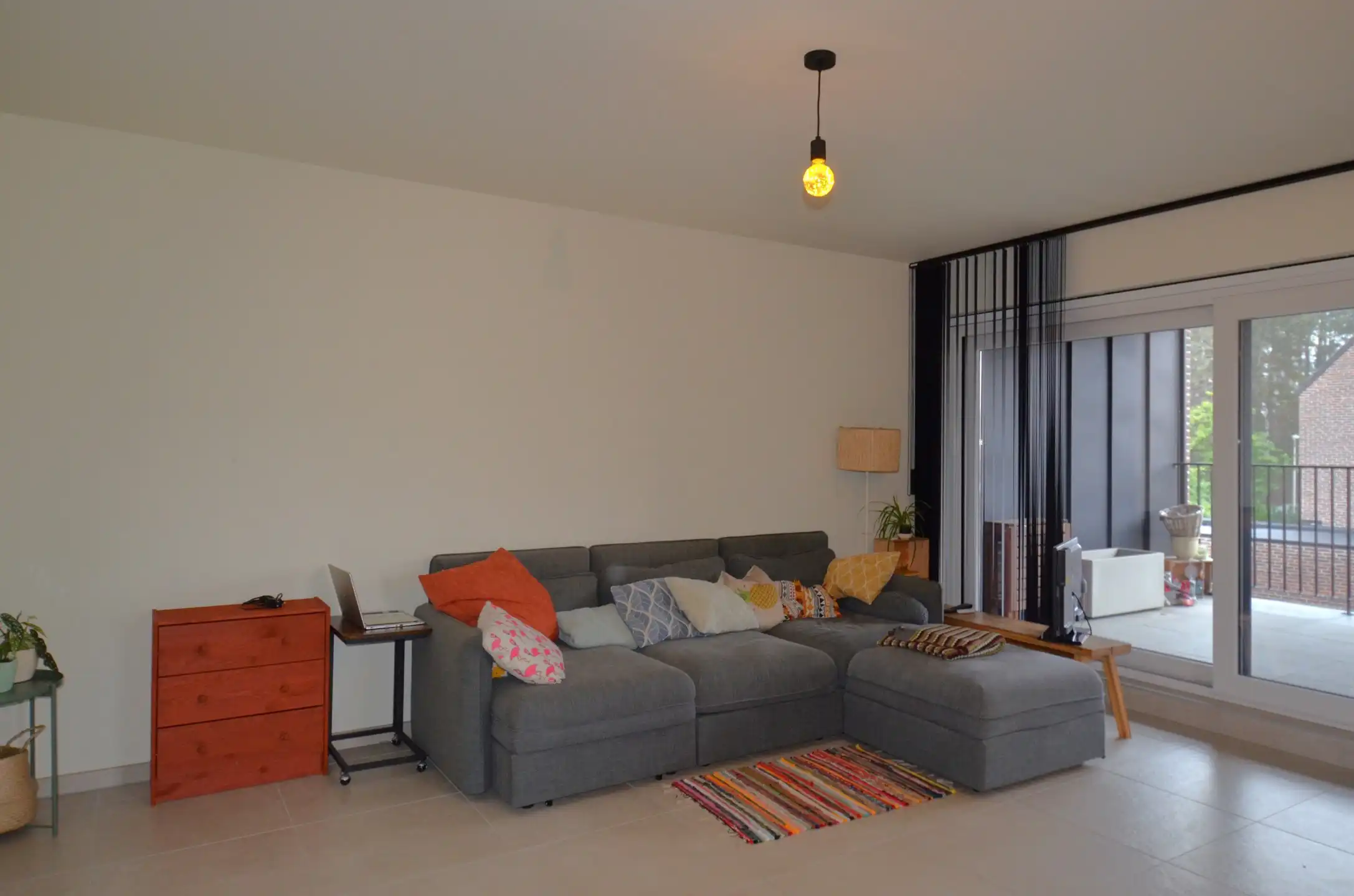 Recent appartement met 2 slaapkamers nabij het centrum foto 4