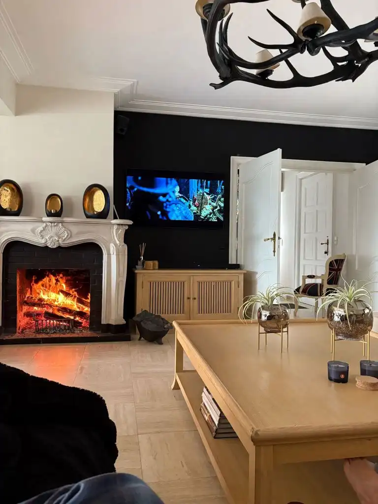 Knappe villa op 22a met bijgebouw foto 28