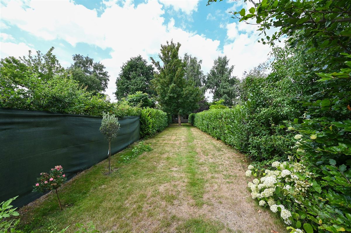 Supergezellige gerenoveerde woning met zij-ingang foto 6