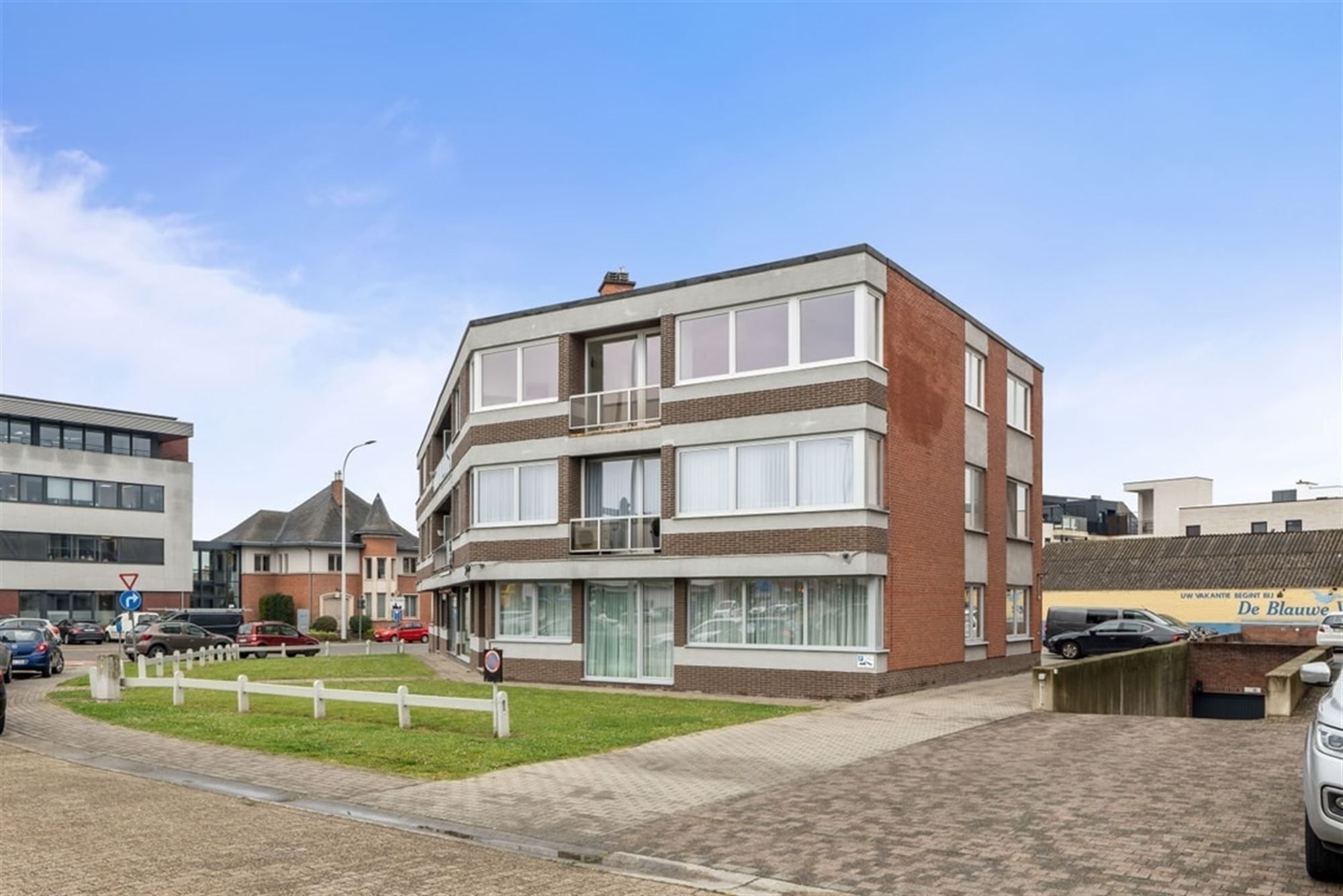 KNAP APPARTEMENT MET 2 SLKS EN PARKEERPLAATS VLAKBIJ HET CENTRUM VAN SINT-TRUIDEN  foto 26