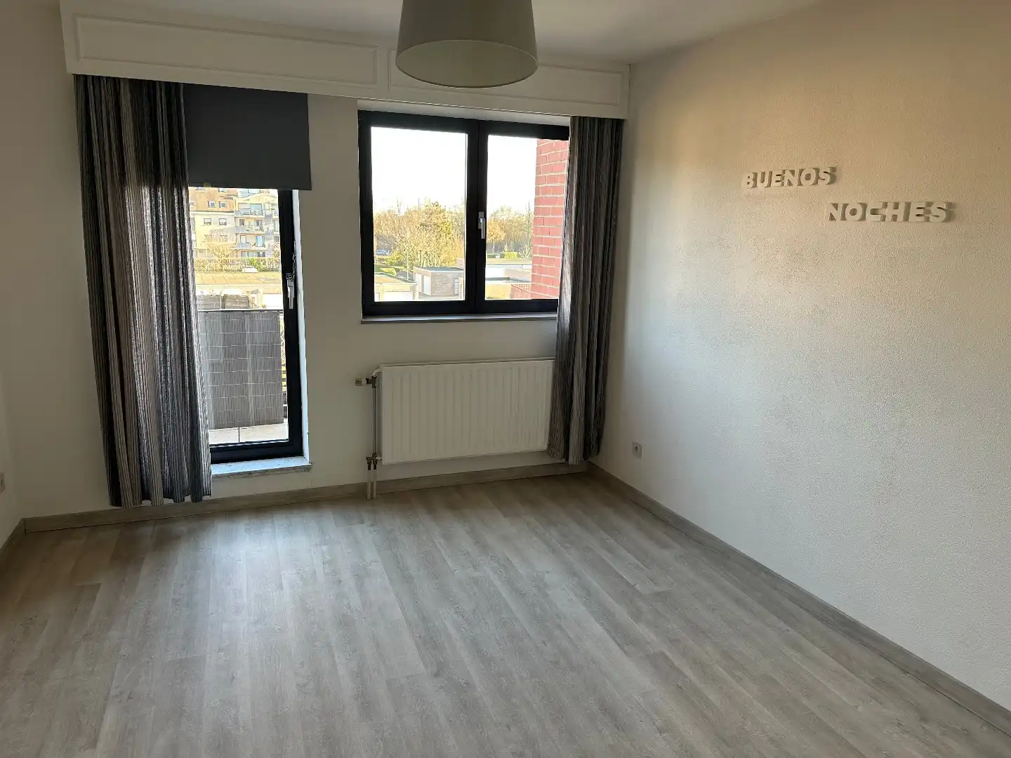 Appartement met 2 slaapkamers, berging en gesloten garage !  foto 12