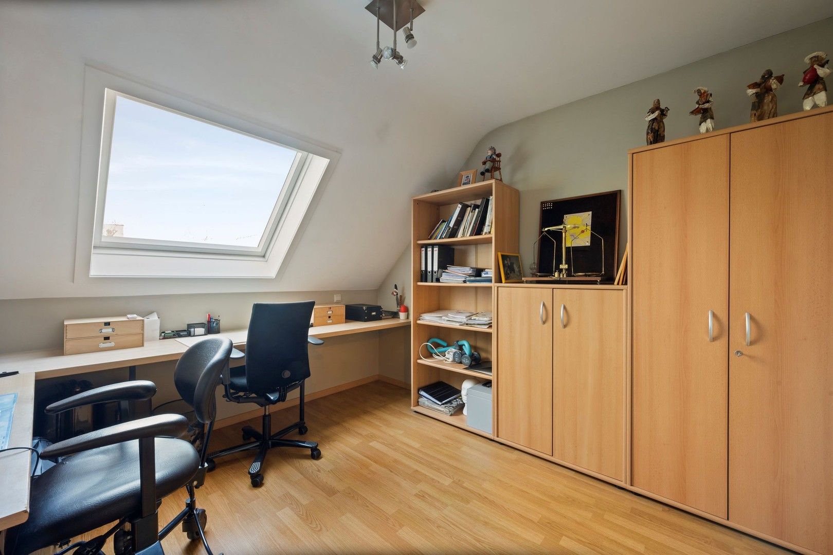 Instapklare, verzorgde en energiezuinige woning met garage,  3 slaapkamers en tuintje te Marke foto 15