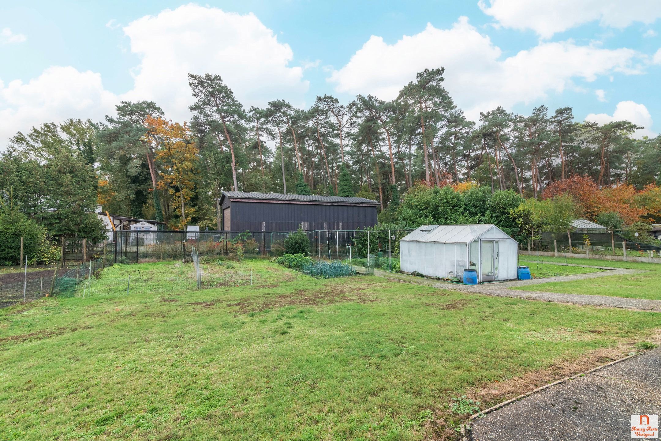 Sfeervolle thuis op een uitzonderlijke ligging in het groen foto 5