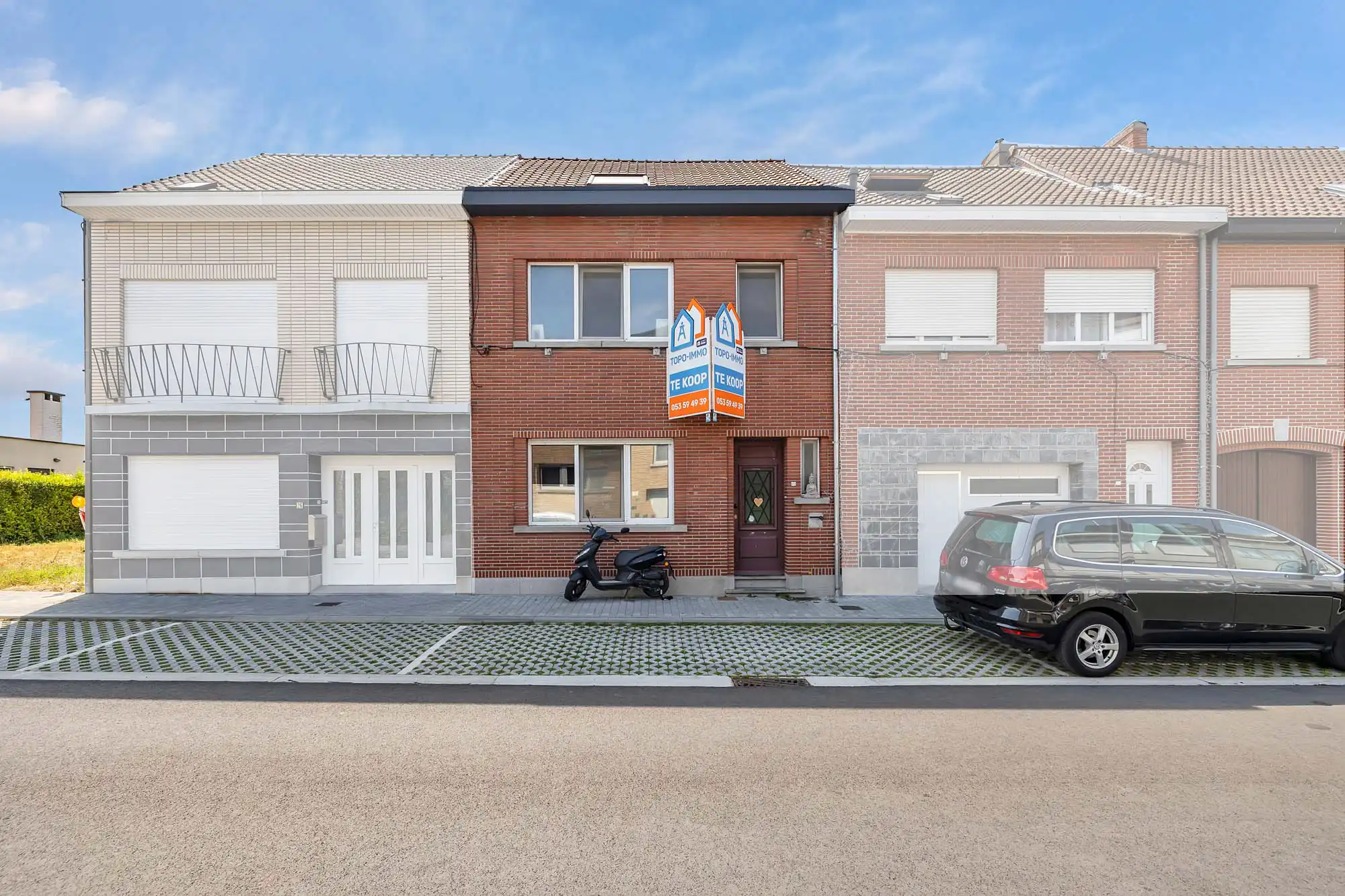 Rustig gelegen ruime woning met goed EPC foto {{pictureIndex}}