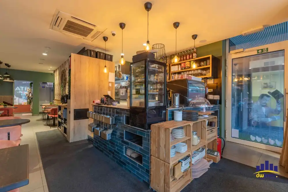 Instapklare koffie- en lunchbar ter overname in Anzegem foto 4