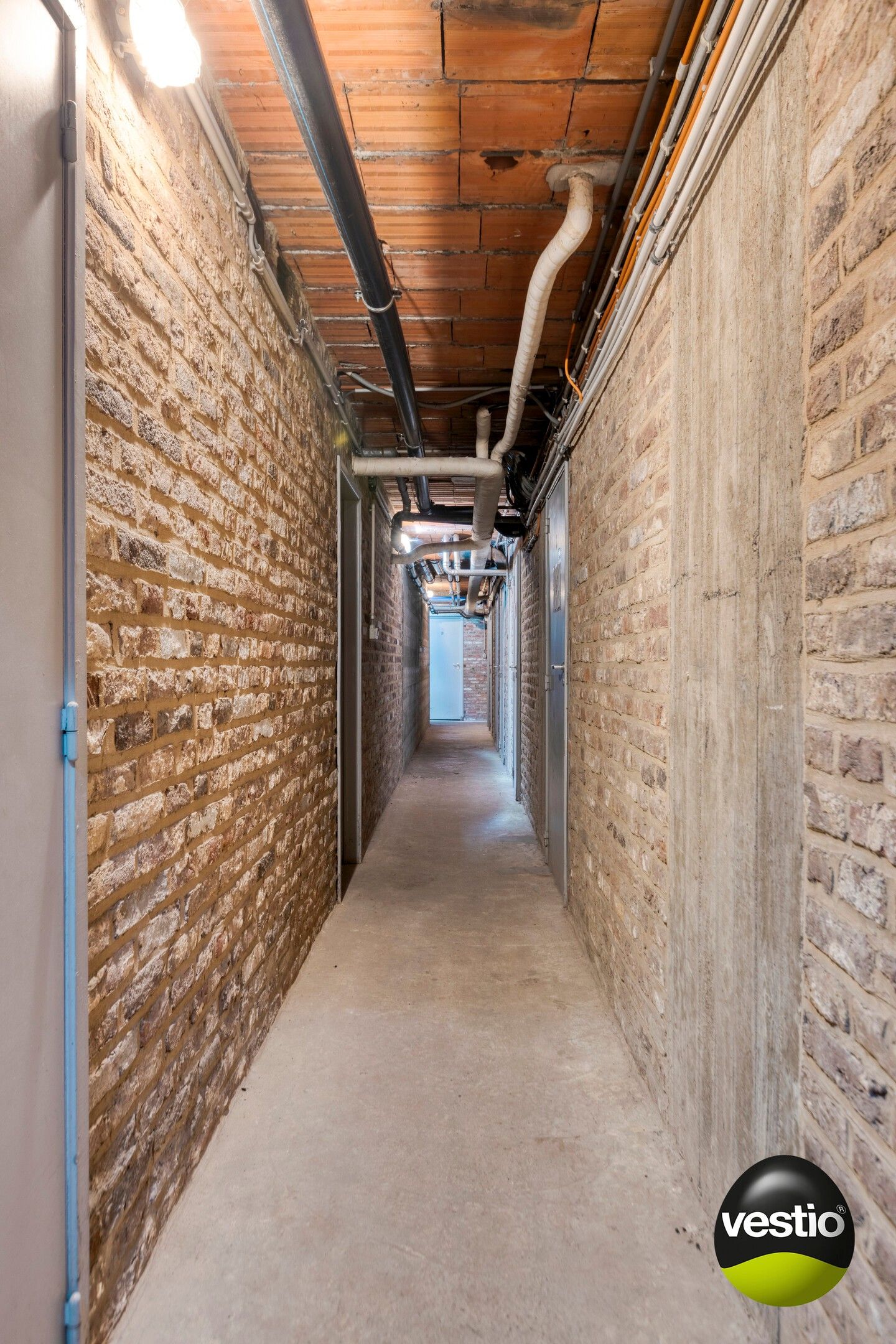Klassevol, lichtrijk 3 slaapkamer appartement van 145 m² op het Leopoldplein. foto 15
