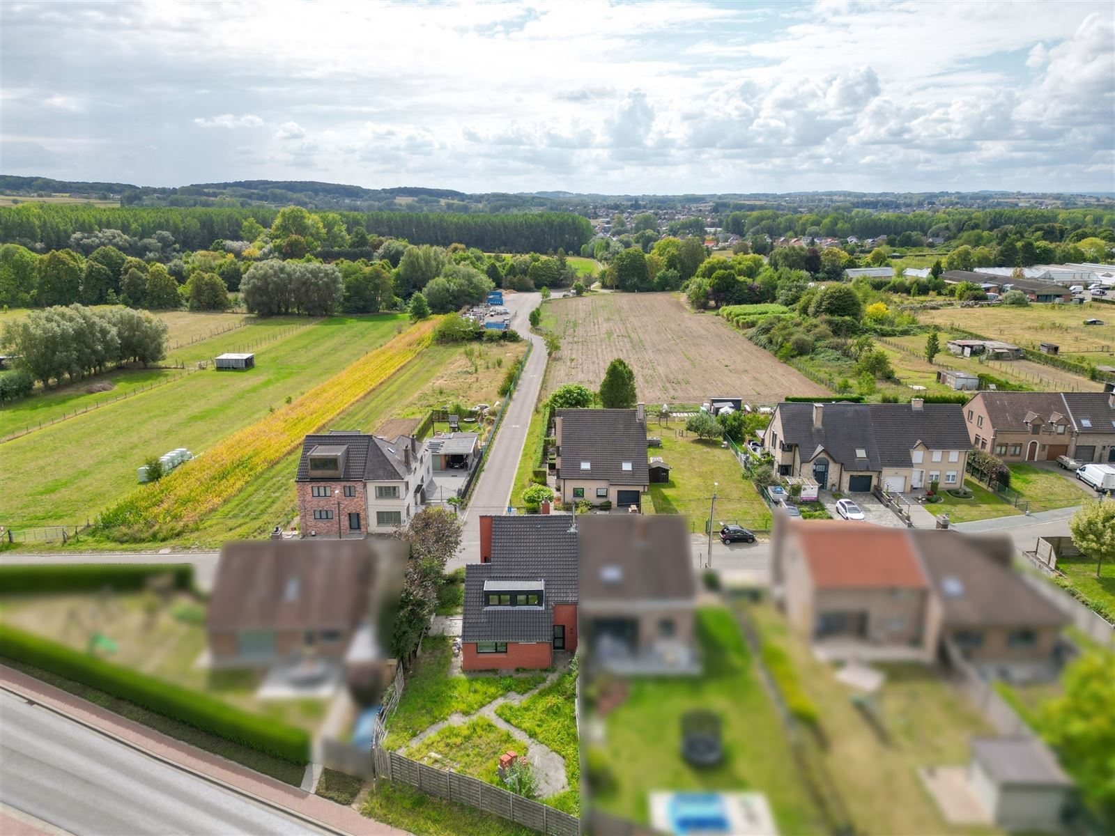 Gerenoveerde woning met tuin foto 9