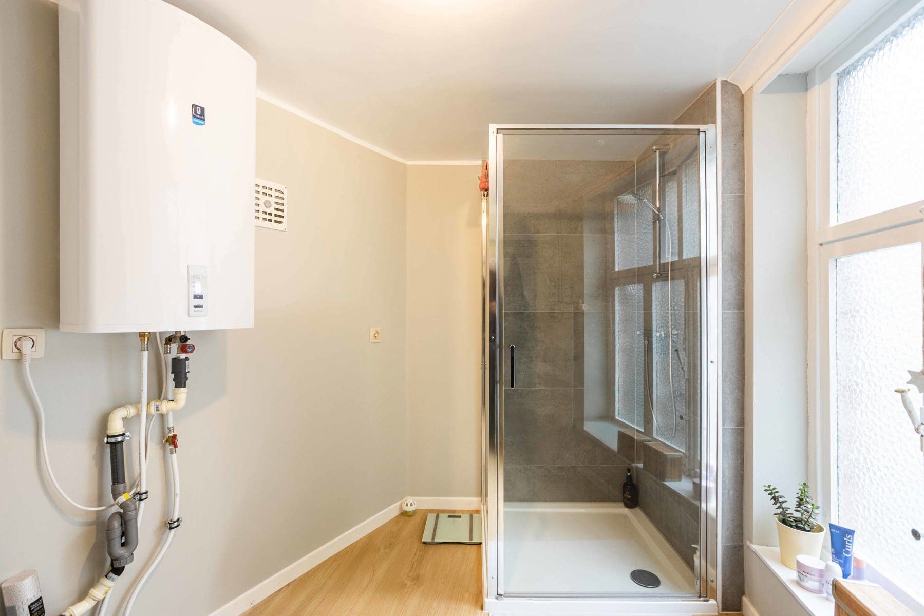 Handelszaak met verhuurpotentieel op topligging foto 13