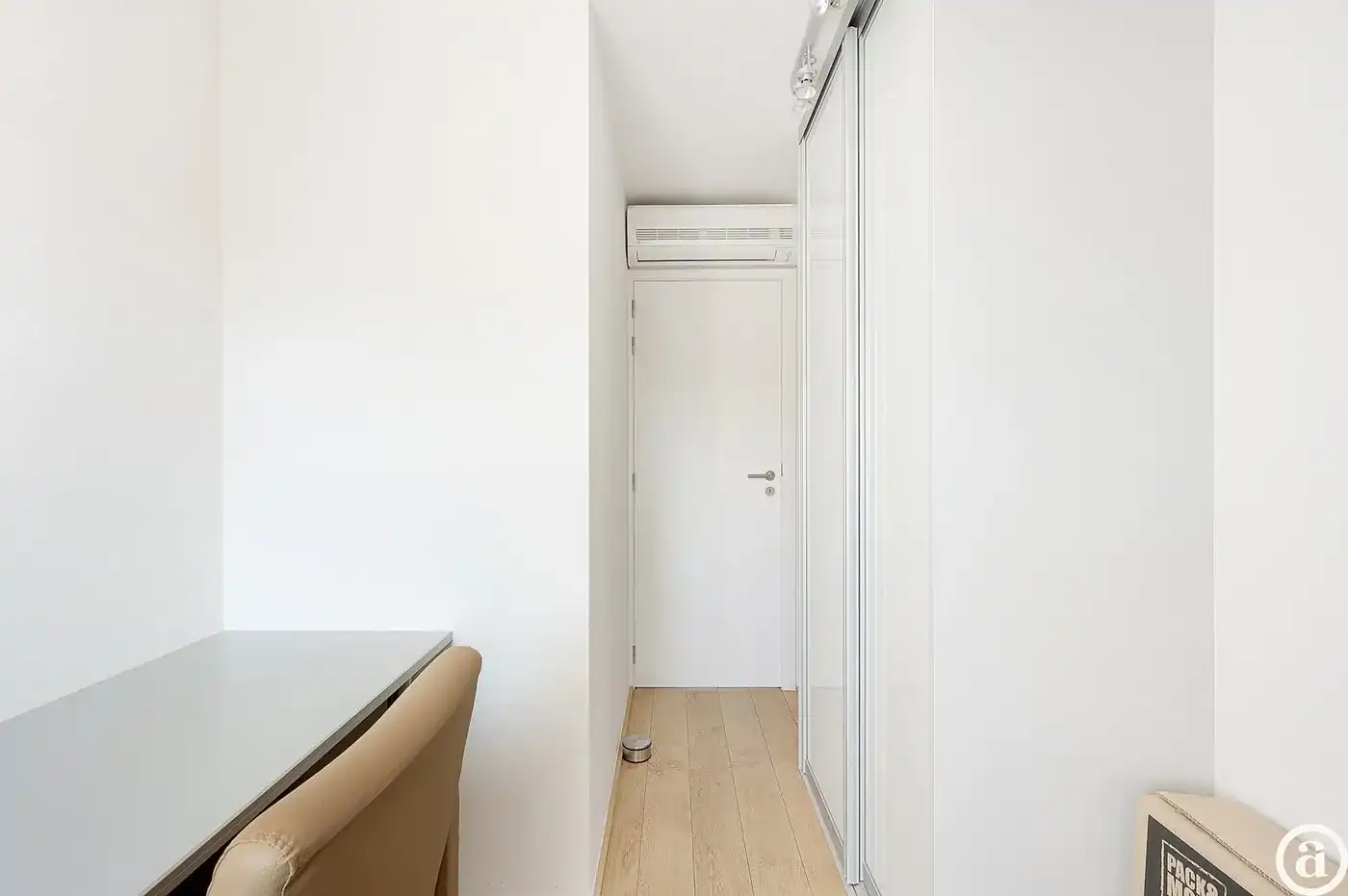 Moderne duplex met ruime terrassen nabij strand foto 25
