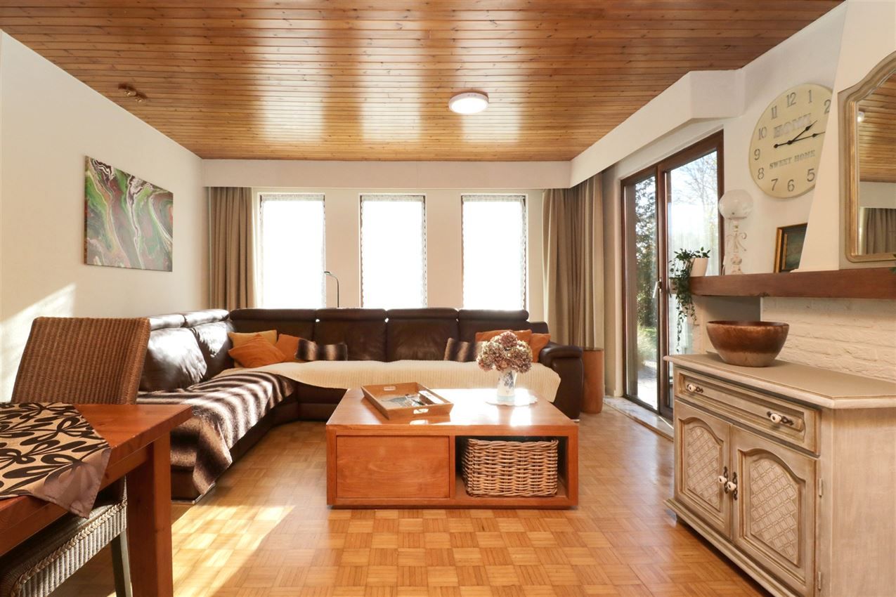 Rustig gelegen woning met 2 slpk, riante tuin en garage foto 8