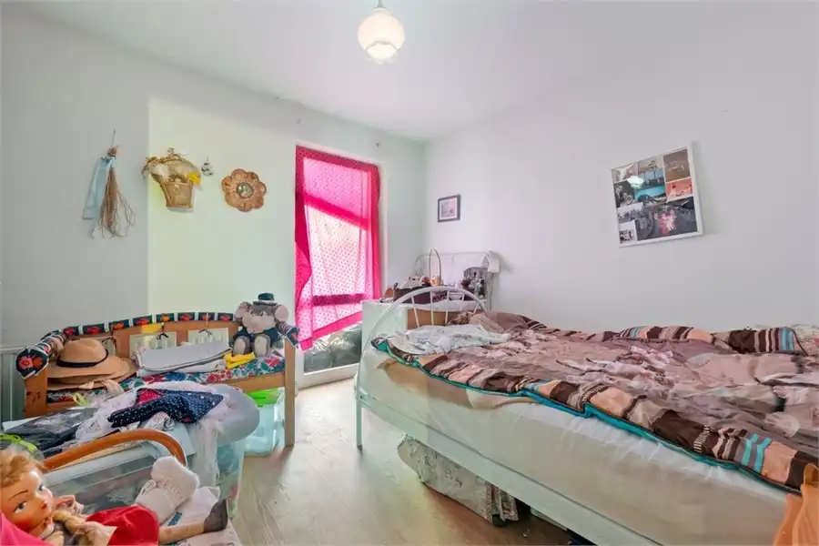 VERHUURD 2 SLK APPARTEMENT IN HET CENTRUM VAN SINT-TRUIDEN foto 15