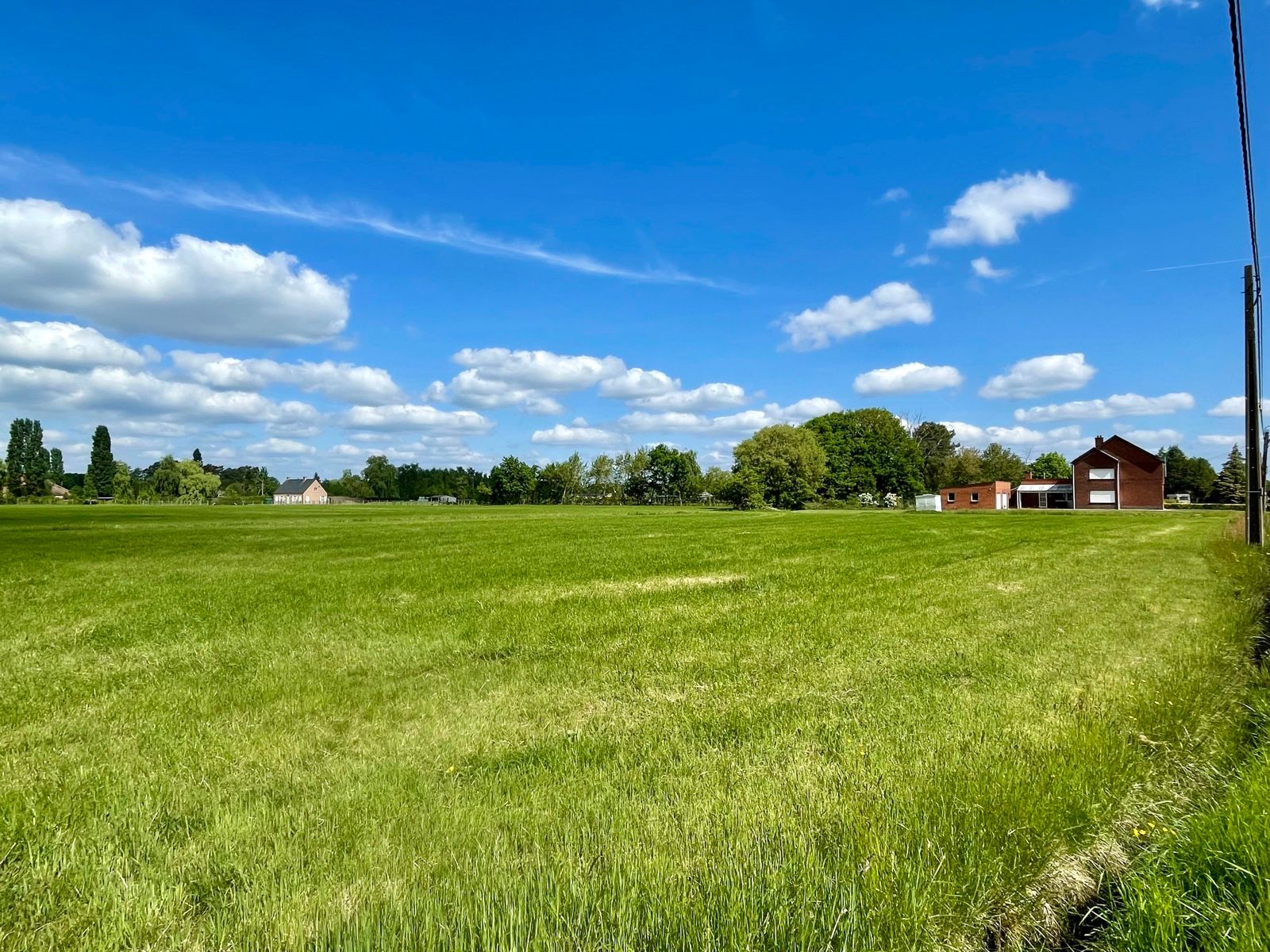 Te renoveren woning in het groene Ramsel. foto 23