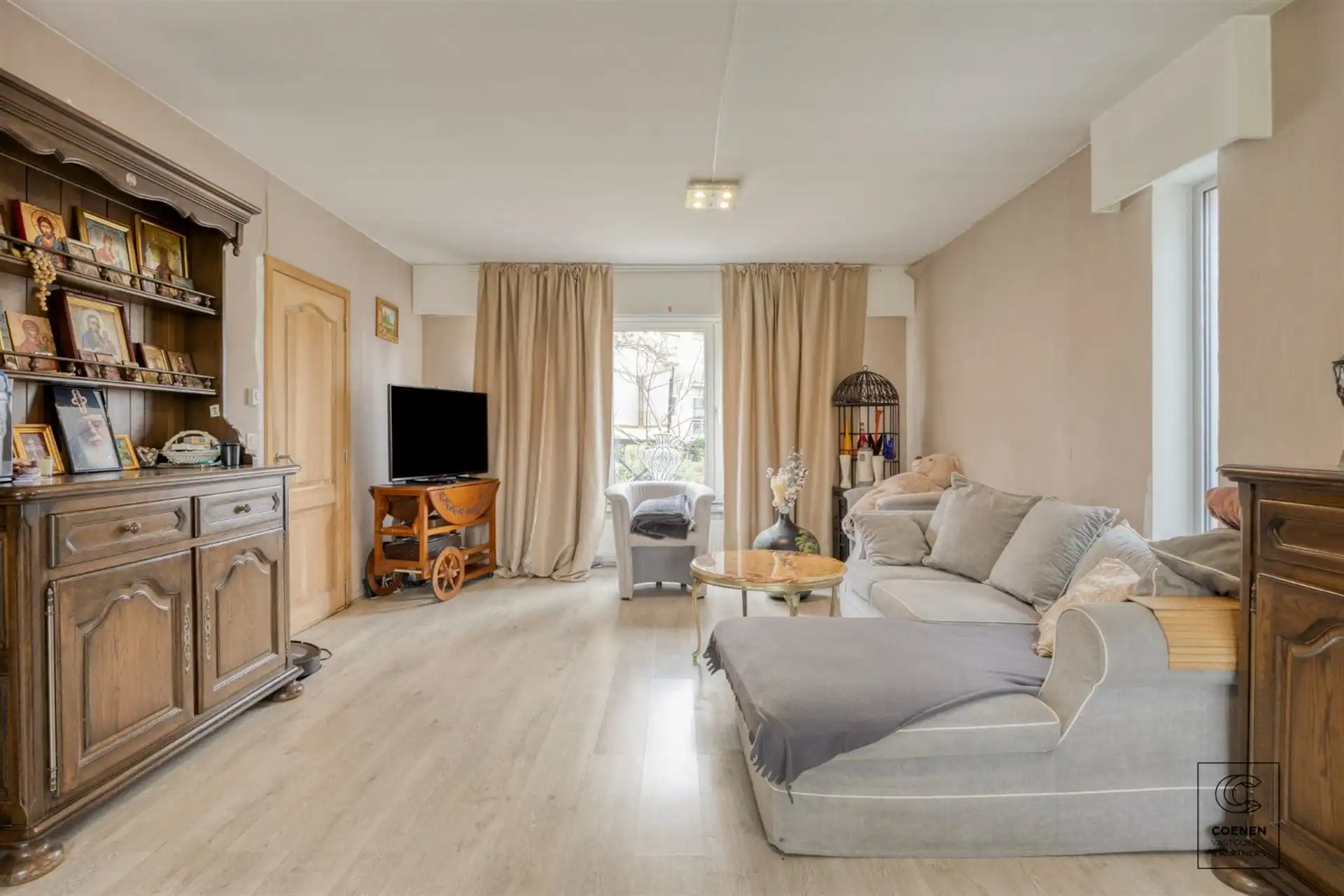 Gezinswoning met 3 slpks op zeer rustige ligging te Brecht! foto 3