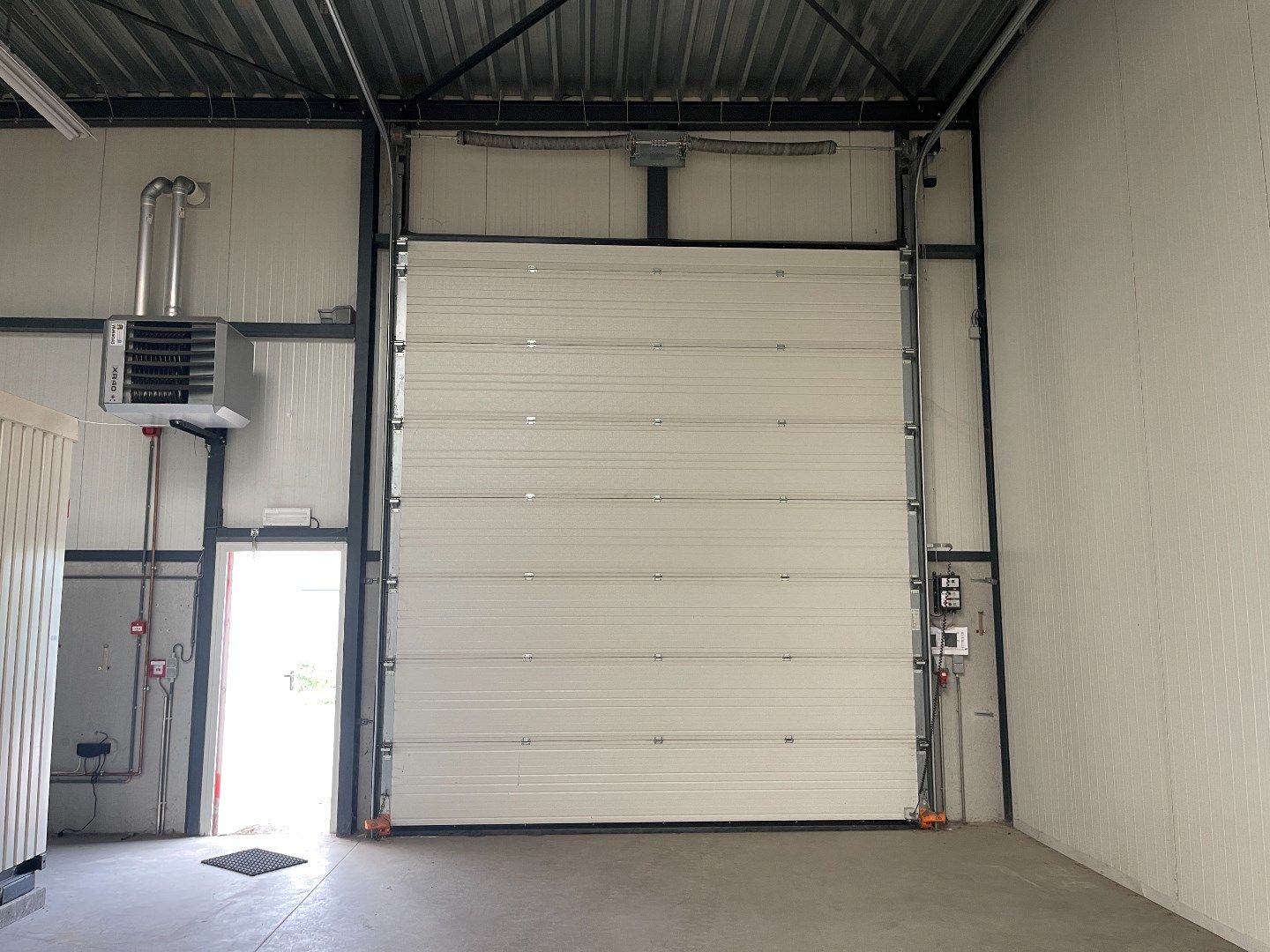 KMO-unit, 335 m², industriezone Genk-Zuid foto 5