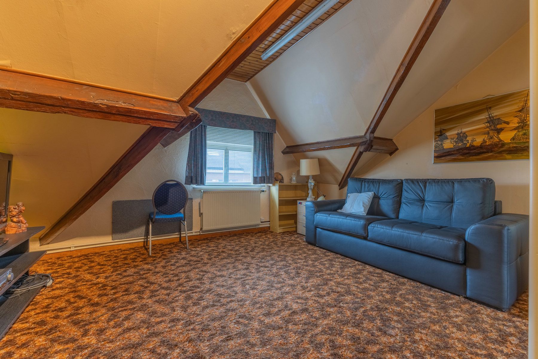 Goed gelegen woning met 3 slaapkamers foto 19