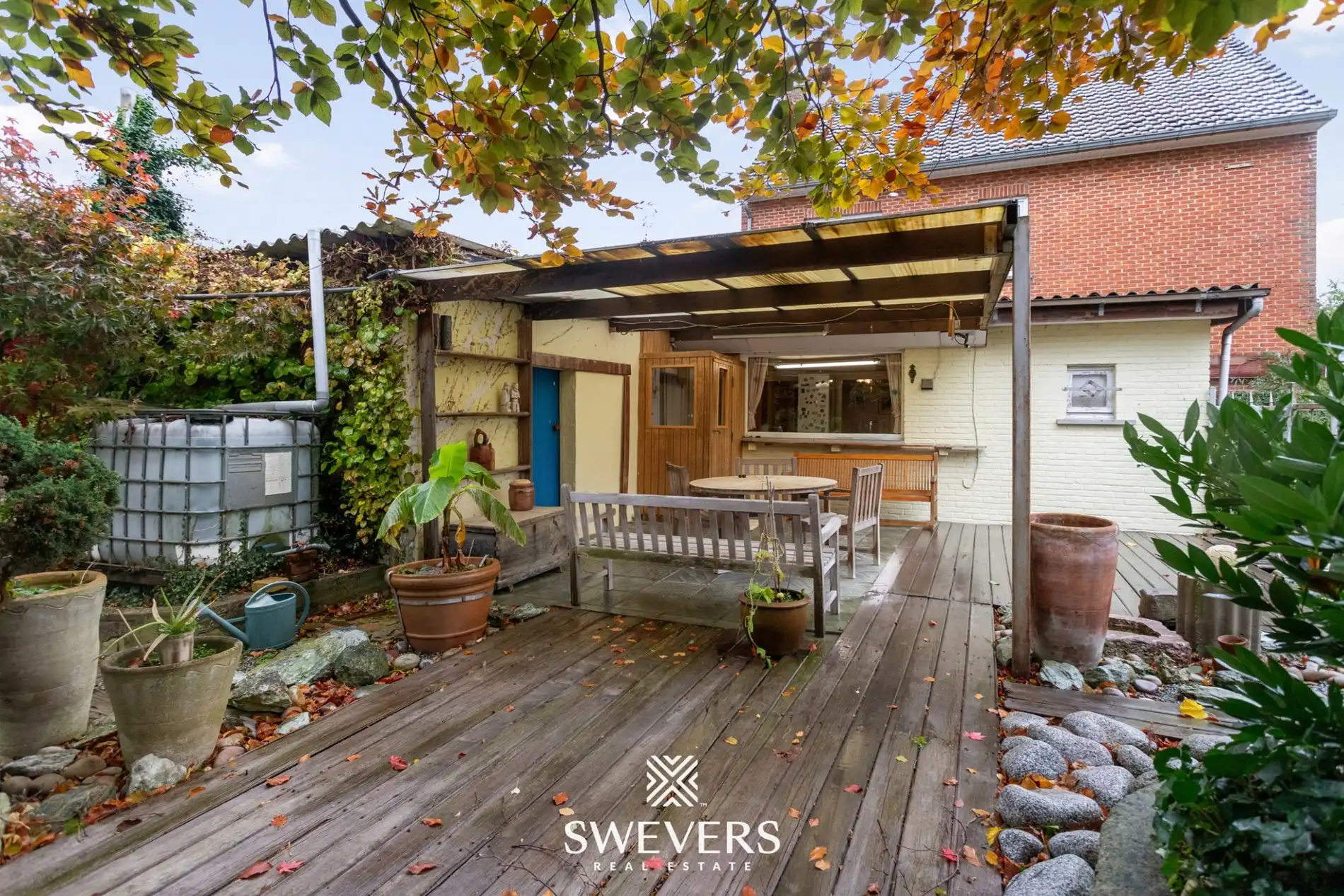 Zeer solide woning met renovatiepotentieel op 10a 18ca  foto 20