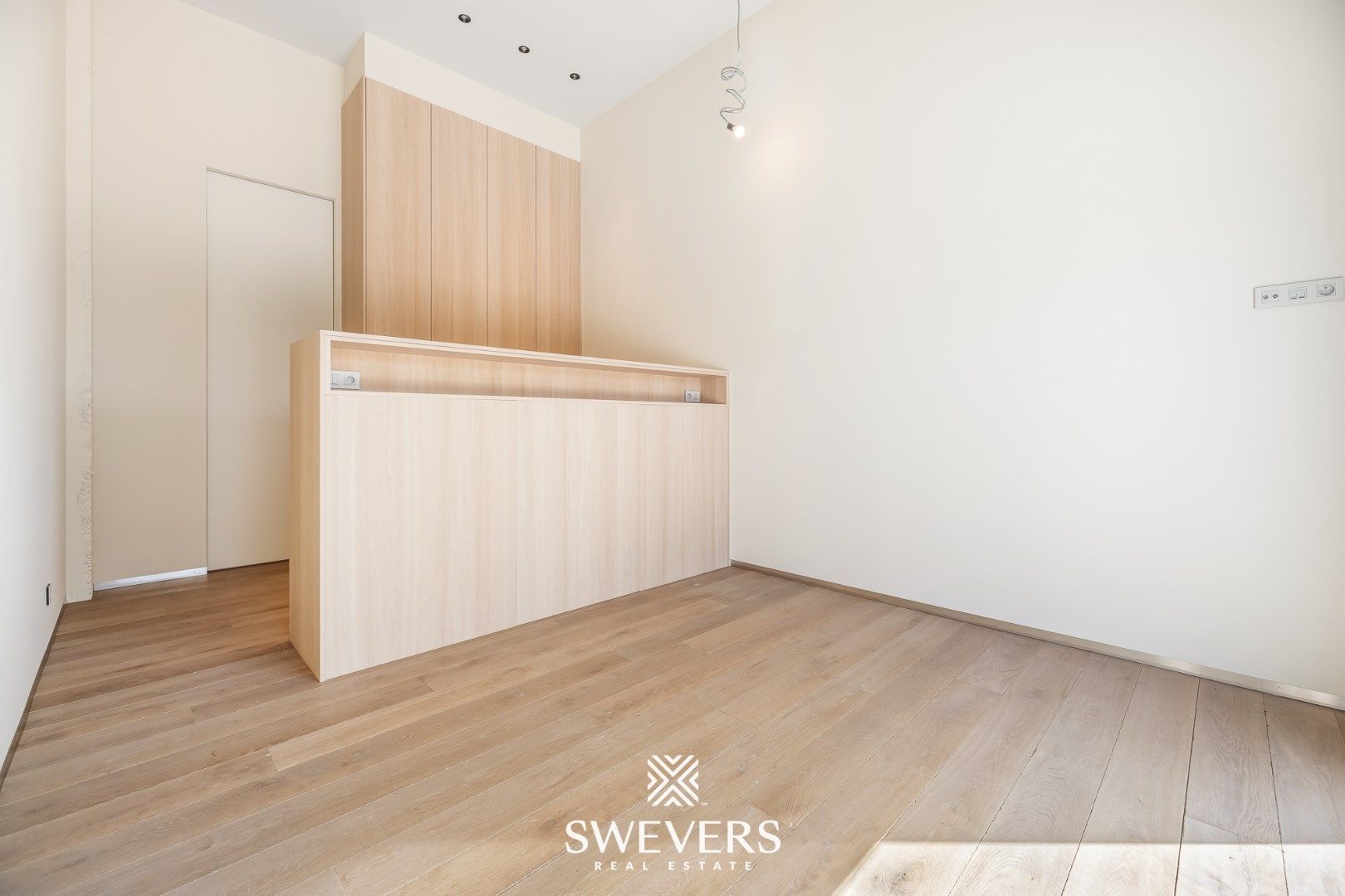 Exclusieve gelijkvloerse loft met zwembad in Mol (verkoop onder registratie) foto 34