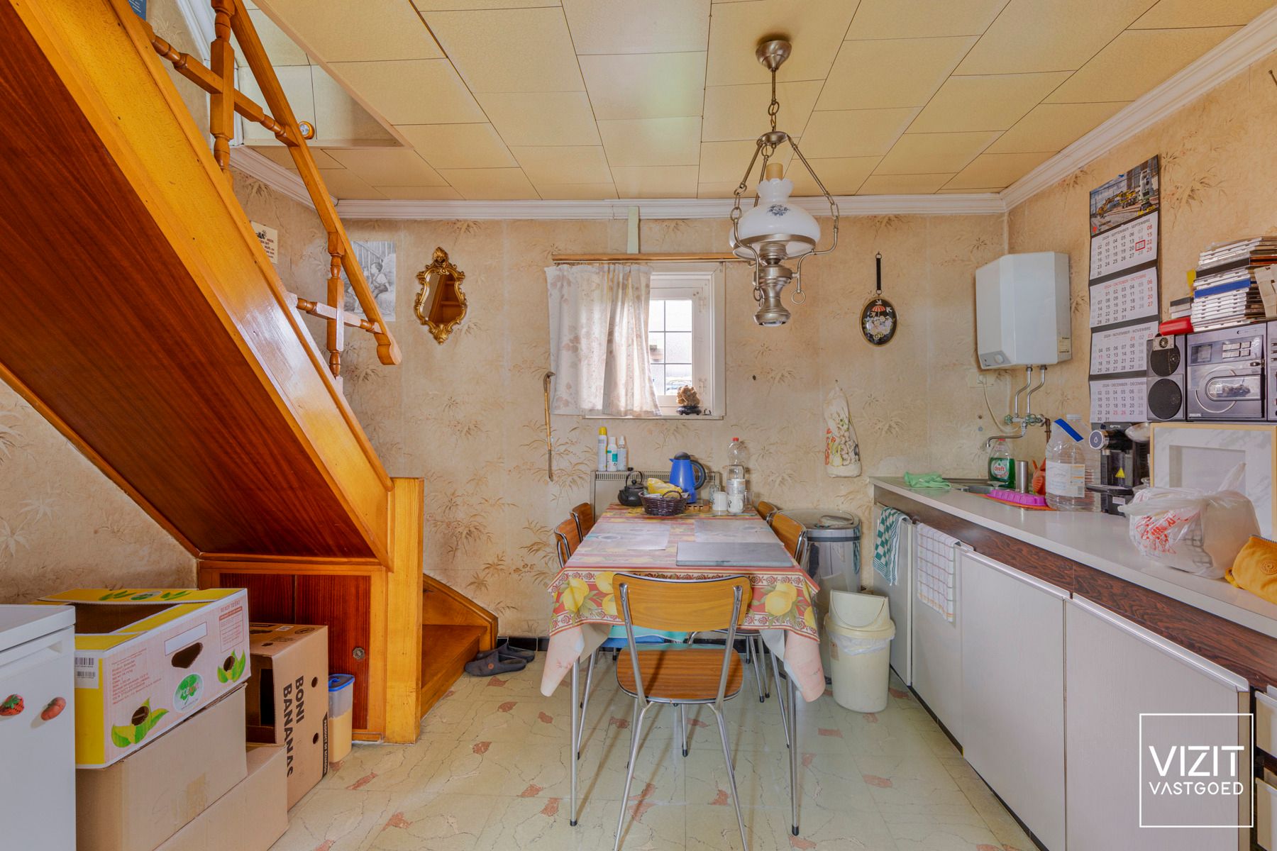 Volledig te renoveren woonhuis met garage foto 7