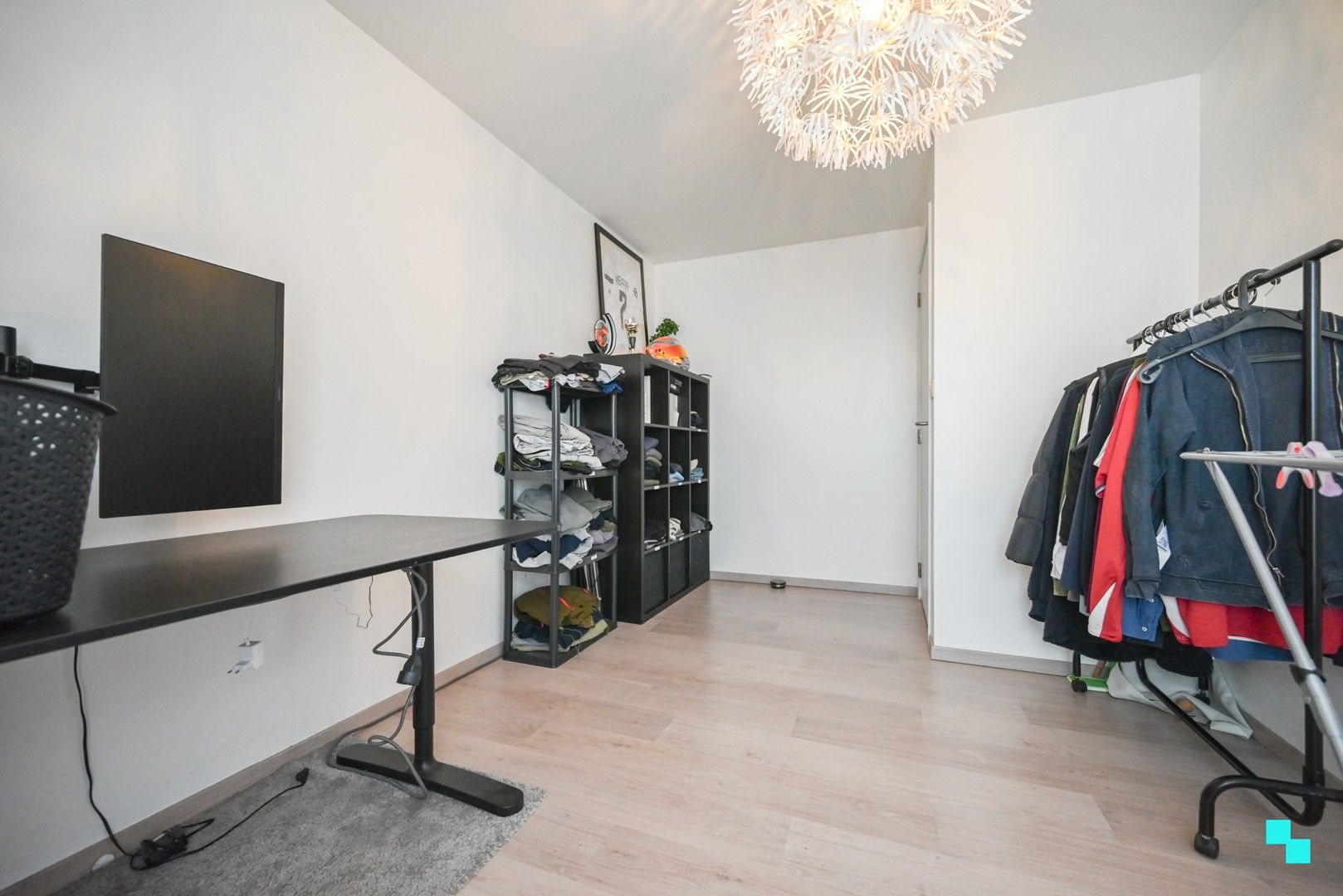 Instapklare woning op gegeerde verkaveling te Izegem foto 18