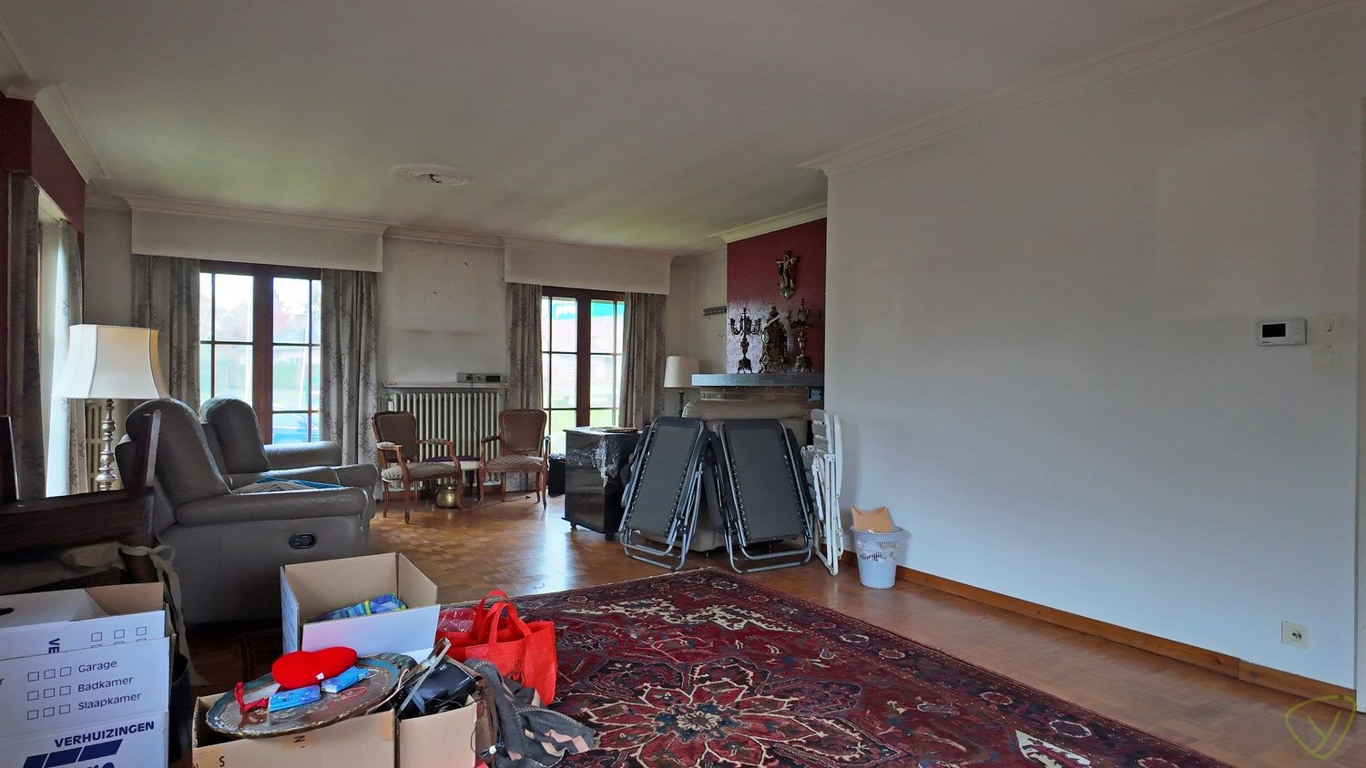 Ruime gezinswoning met grote tuin te huur in Zomergem! foto 3