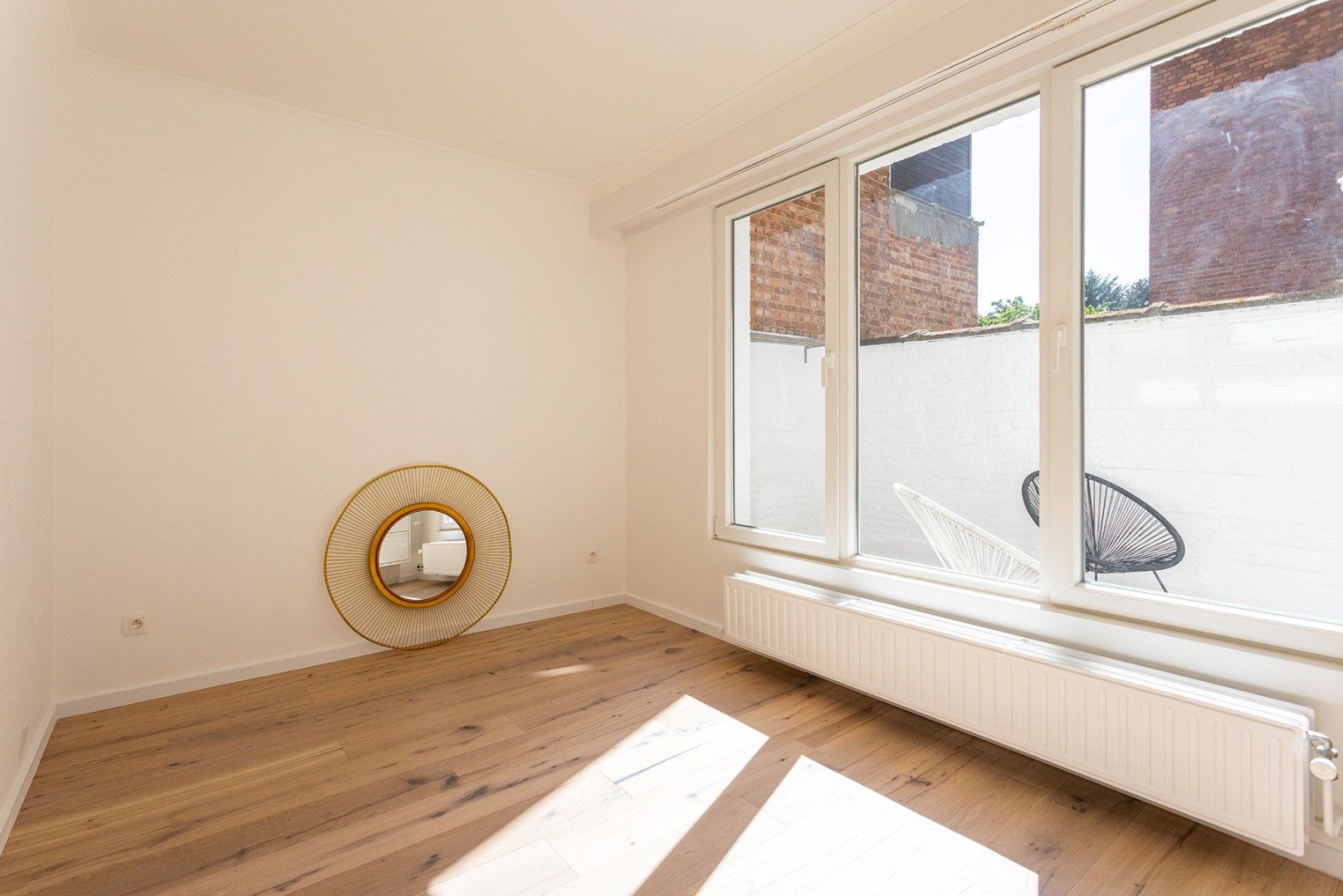 Charmant gelijkvloers appartement met 2 slaapkamers! foto 9