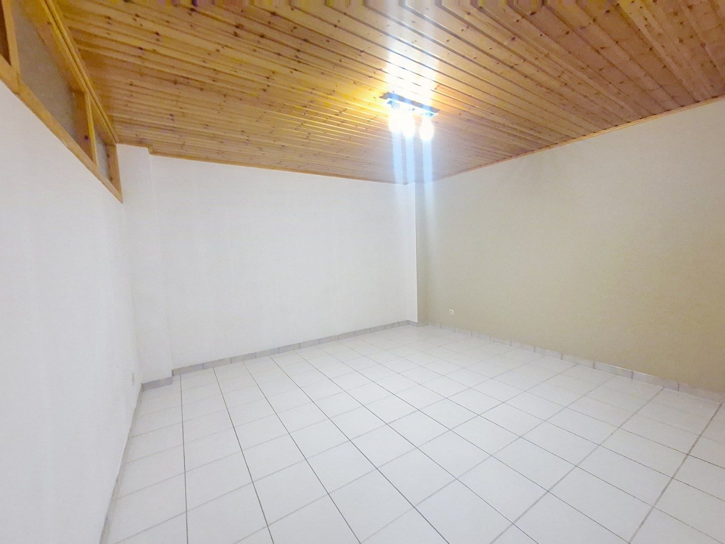 Appartement met 2 slpk en tuin foto 9