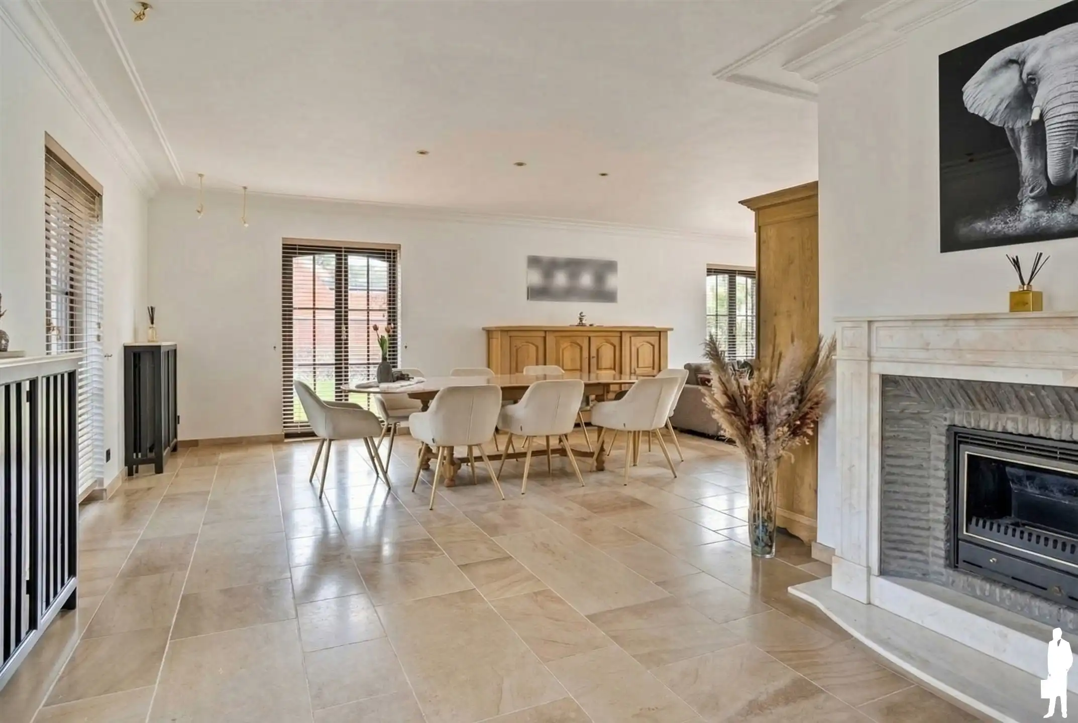 Uitzonderlijk ruime charmante villa op 2451m² foto 7