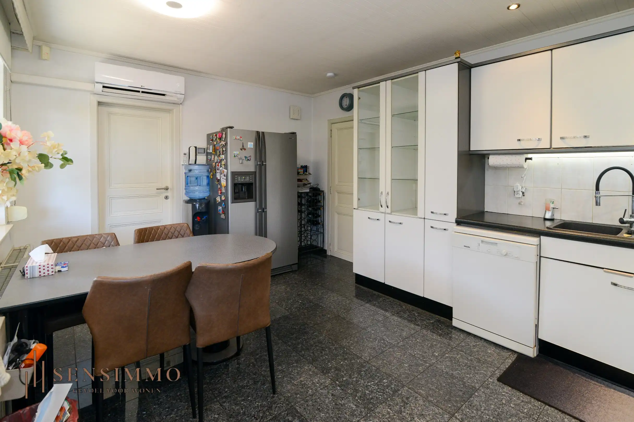 Instapklare, energiezuinige vrijstaande bungalow met 4 slaapkamers! foto 11