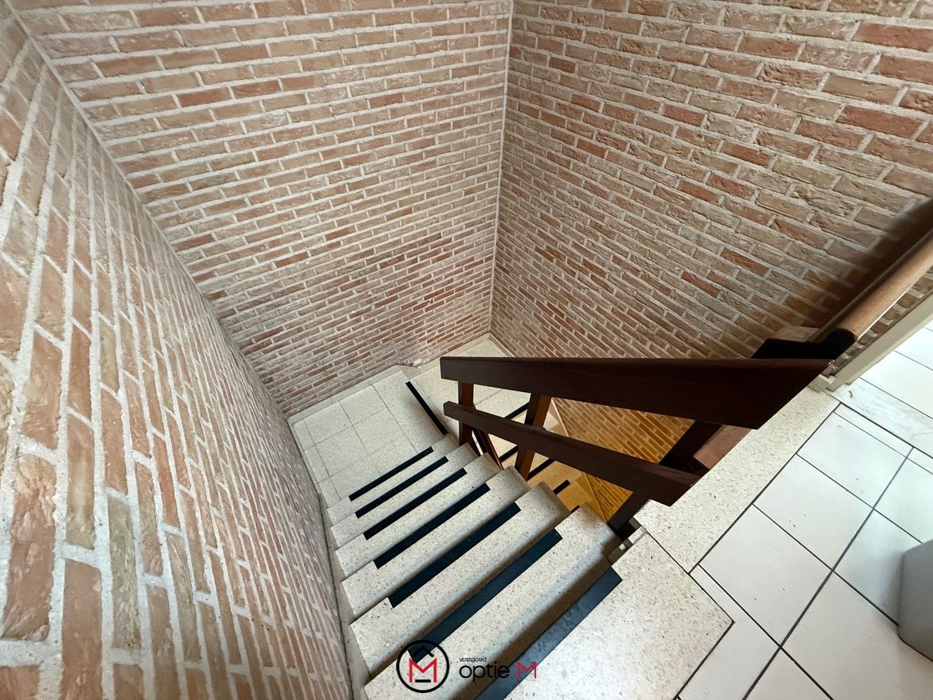 Dakappartement met 1 slaapkamer foto 14