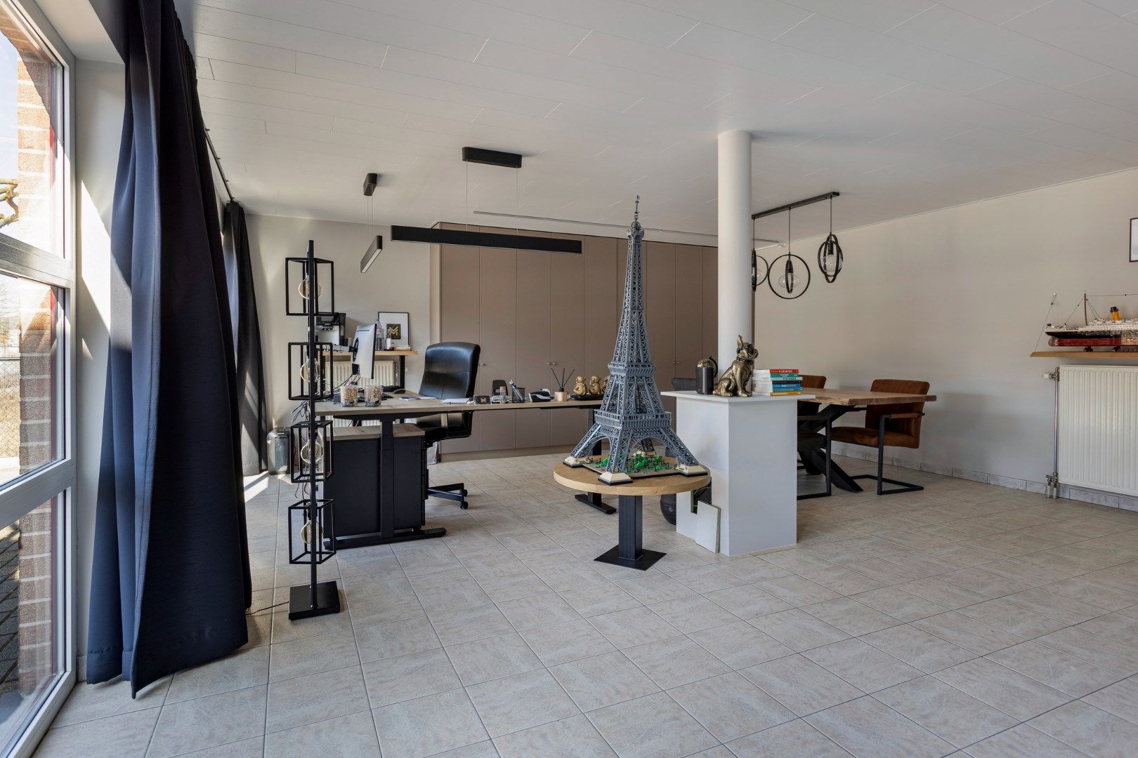 Interessante opbrengsteigendom op een goede locatie in het centrum. foto 34