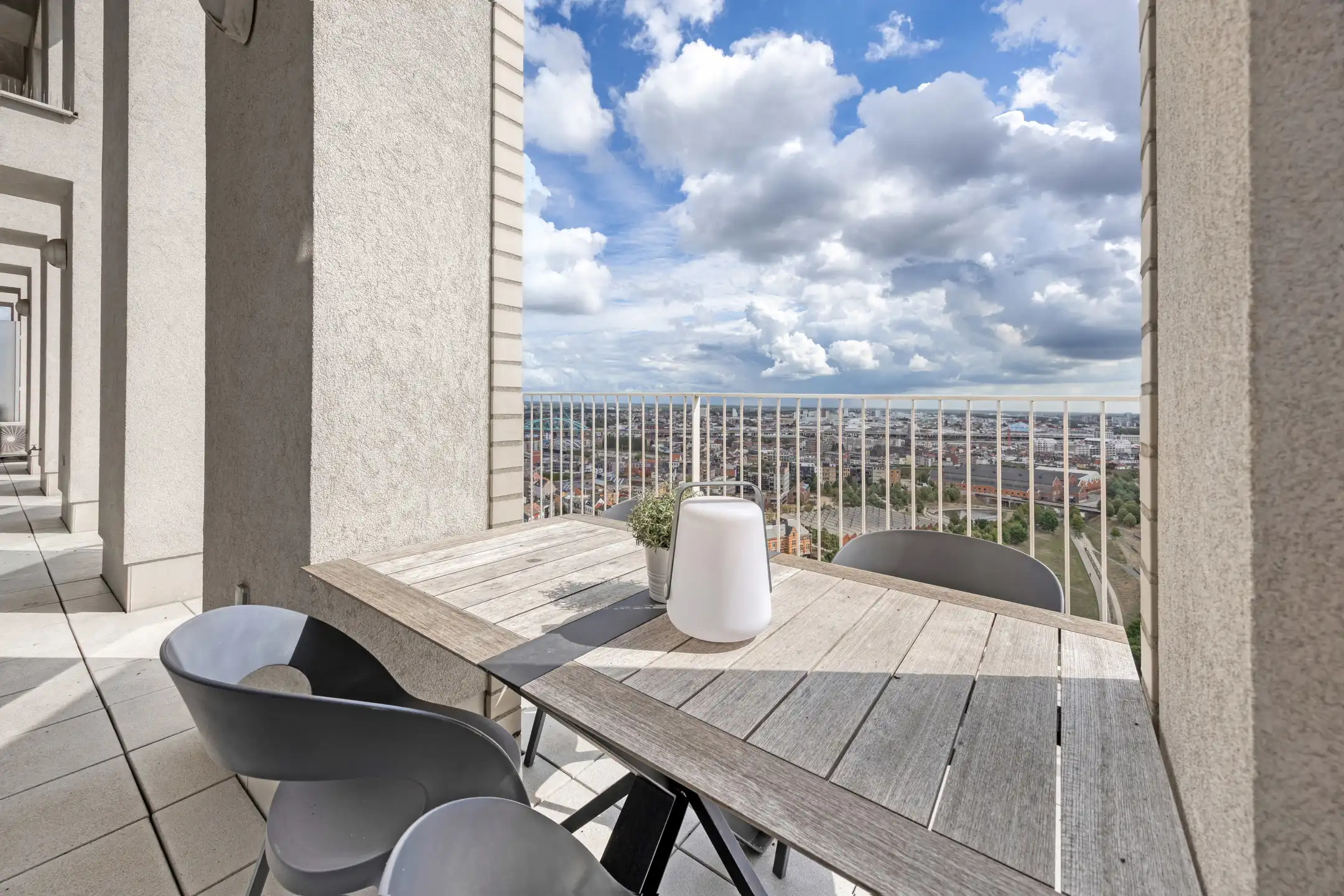 Exclusieve penthouse met panoramisch zicht over Antwerpen foto 25