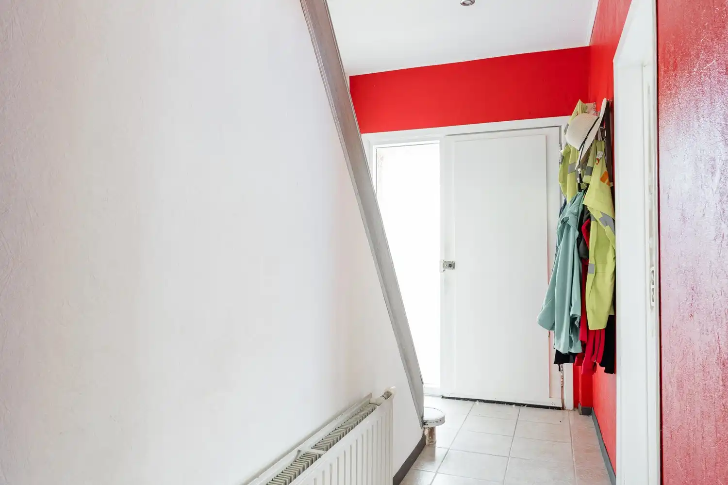 Ruime woning in een mooie omgeving, vlak bij de Nederlandse grens foto 17