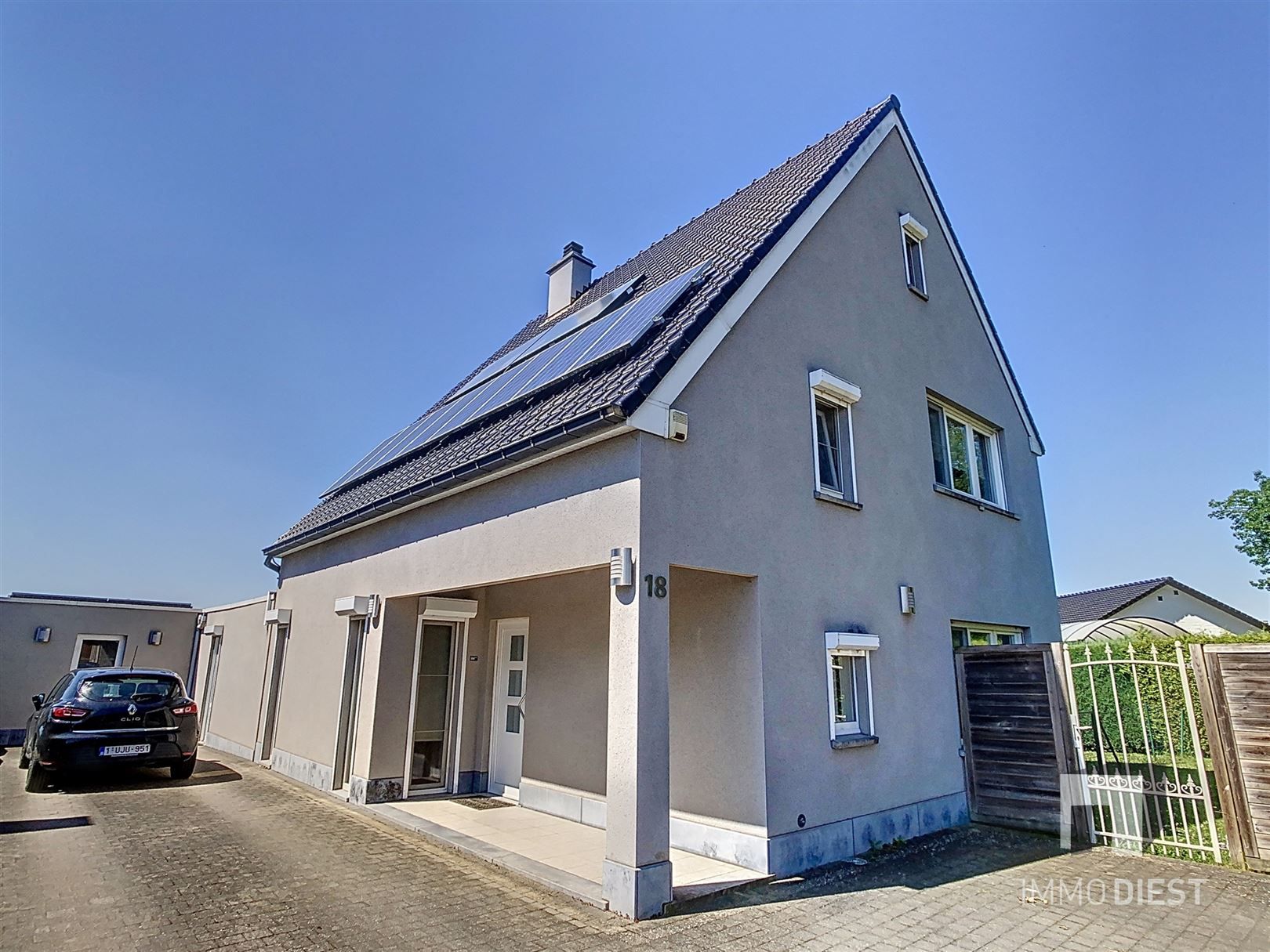 Woning met aparte ruimte voor vrijberoep/zelfstandinge foto 1