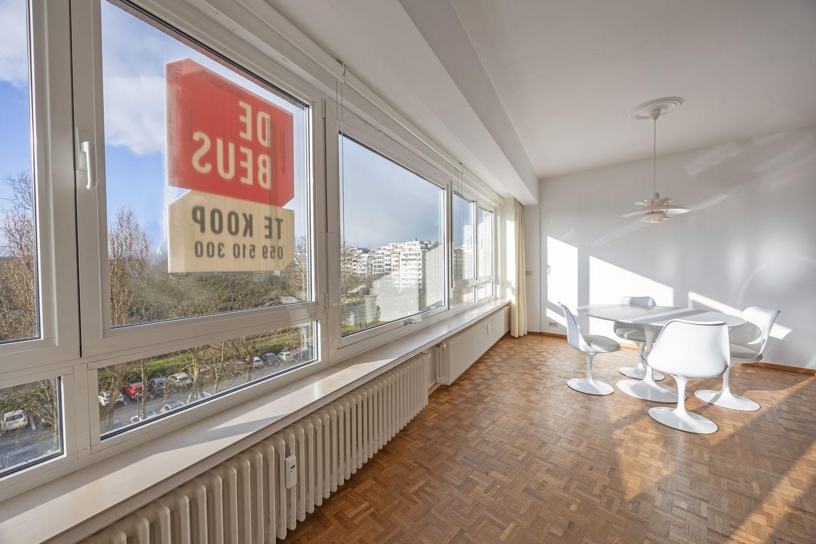 Stijlvol gerenoveerd appartement zongericht met open zicht in hartje Oostende foto 7