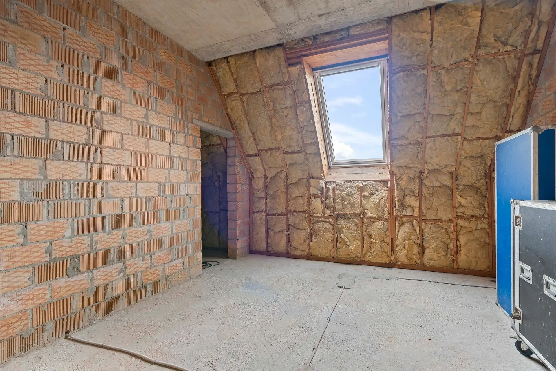 Heel riante casco villa, op 3381m² grond.  foto 18
